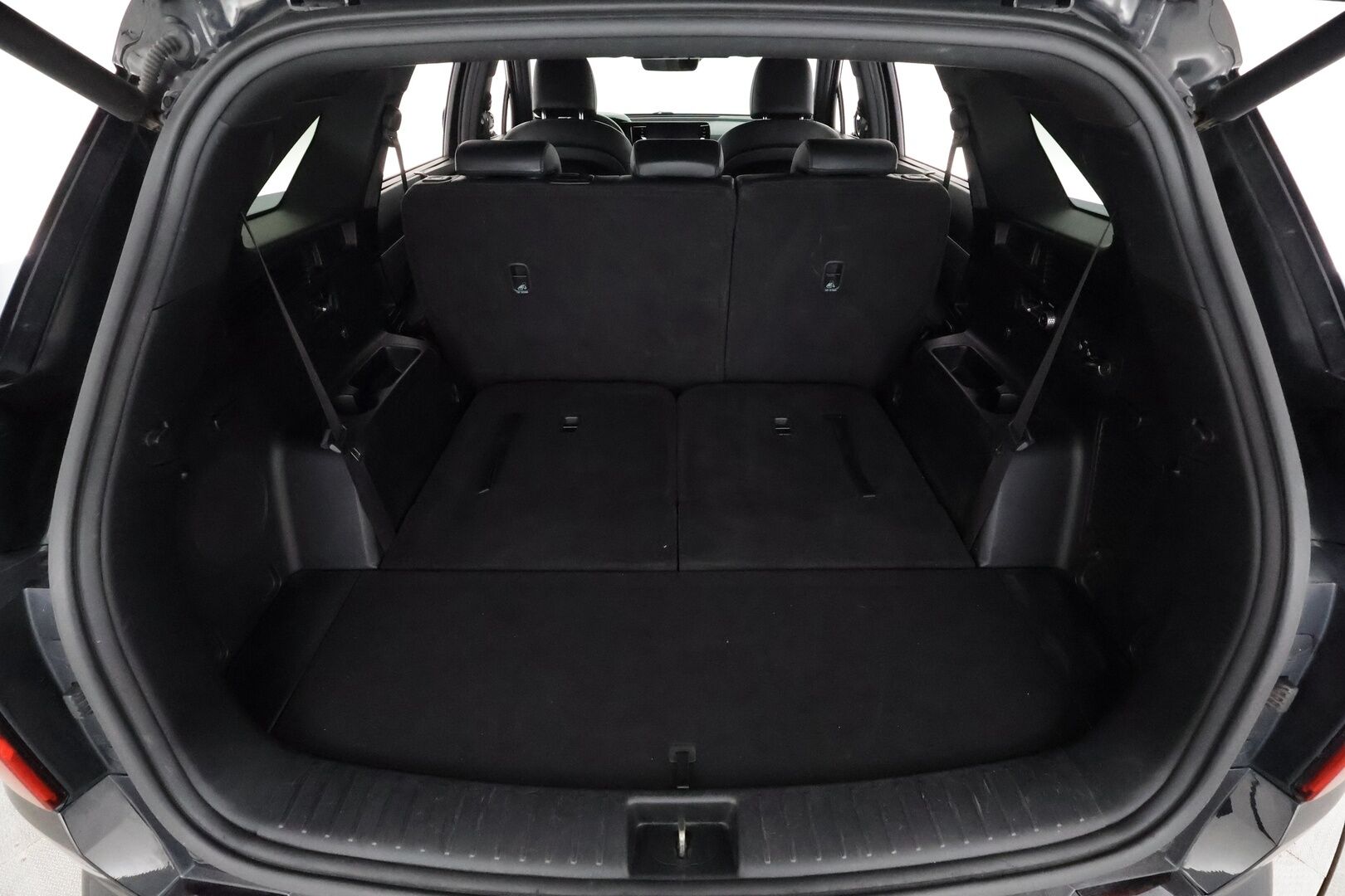 Kia Sorento 2021 1,6 T-GDI Plug-in Hybrid AWD Business Luxury AT 7P - | ACC | Koukku | Bose | HUD | Ilmastoidut Nahat | 360-Kamera | Muistipenkki | Keyless | Apple&Android | Kahdet Renkaat |