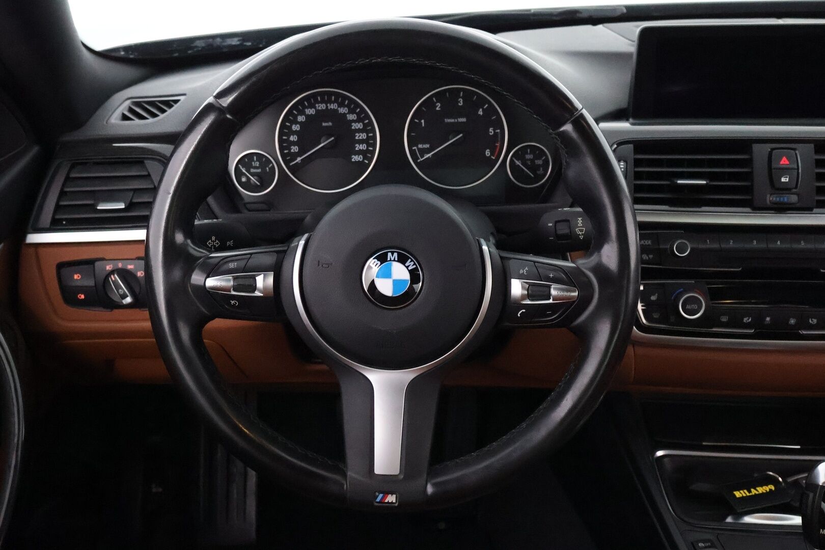 BMW 435 2014 F32 Coupe 435d A xDrive Business - HUD / Vetokoukku / Konjakkinahat / Muistipenkki / HiFit / Professional Navi / Comfort Access / Sporttipenkit / Huippuvarusteet!