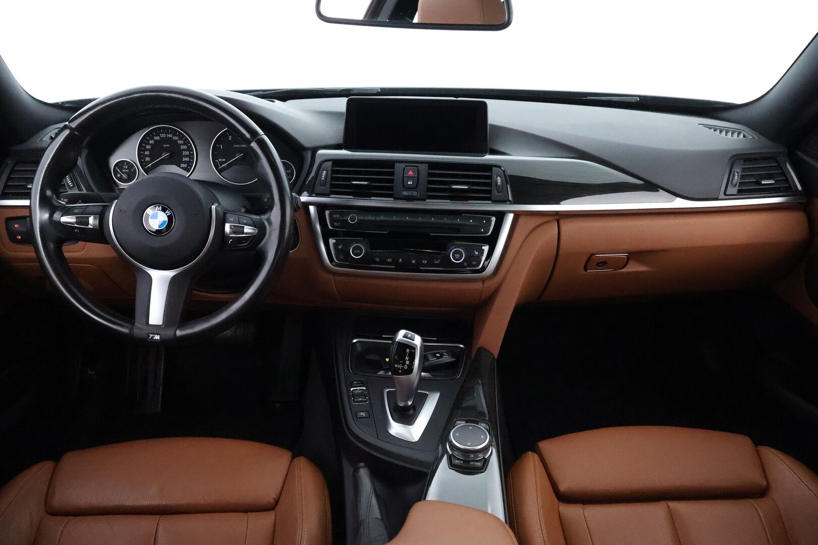 BMW 435 2014 F32 Coupe 435d A xDrive Business - HUD / Vetokoukku / Konjakkinahat / Muistipenkki / HiFit / Professional Navi / Comfort Access / Sporttipenkit / Huippuvarusteet!
