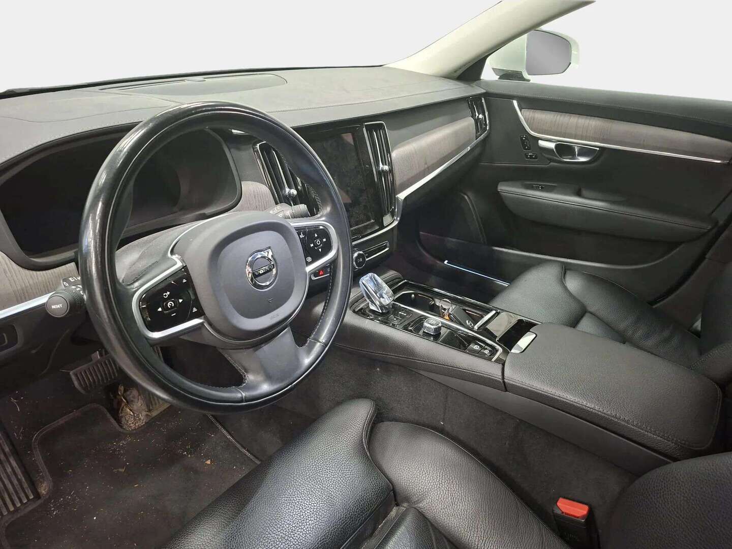 Volvo V90 2022 T6 TwE AWD Business Inscription aut - Pilot Assist | ACC | BLIS | Navi | P.kamera | Ajastettava lämmitin | Lämmitettävä tuulilasi | High Beam Assist | Volvo On Call | Suomi-auto | 2x renkaat aluvantein |