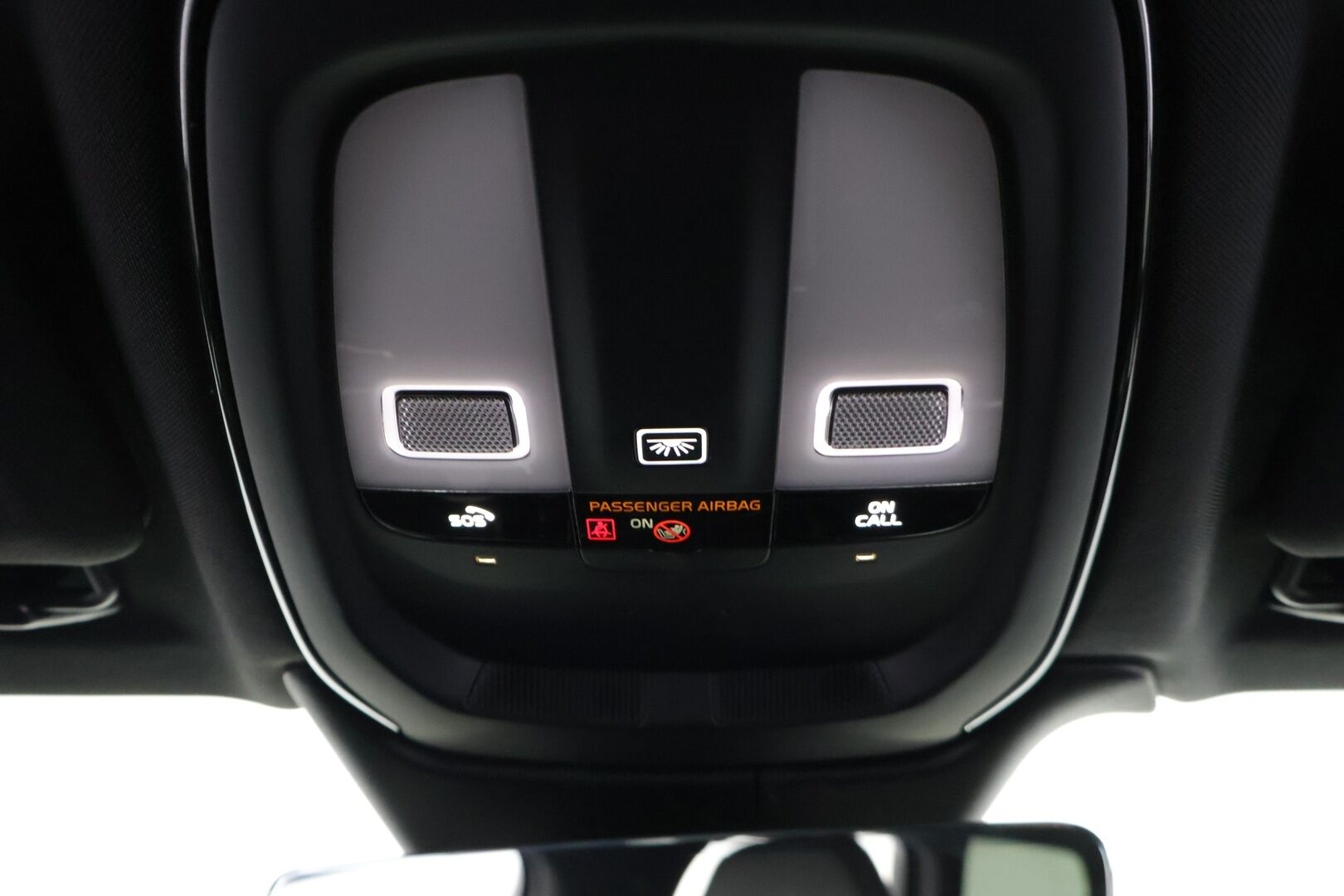 Volvo V90 2022 T6 TwE AWD R-Design aut ** Adapt.vakkari / Koukku / 360-kamera / VOC / High Perf. Audio / Kysy lisää myyjältä!** - Facelift / Uudempi käyttöjärjestelmä! / Suomi-auto