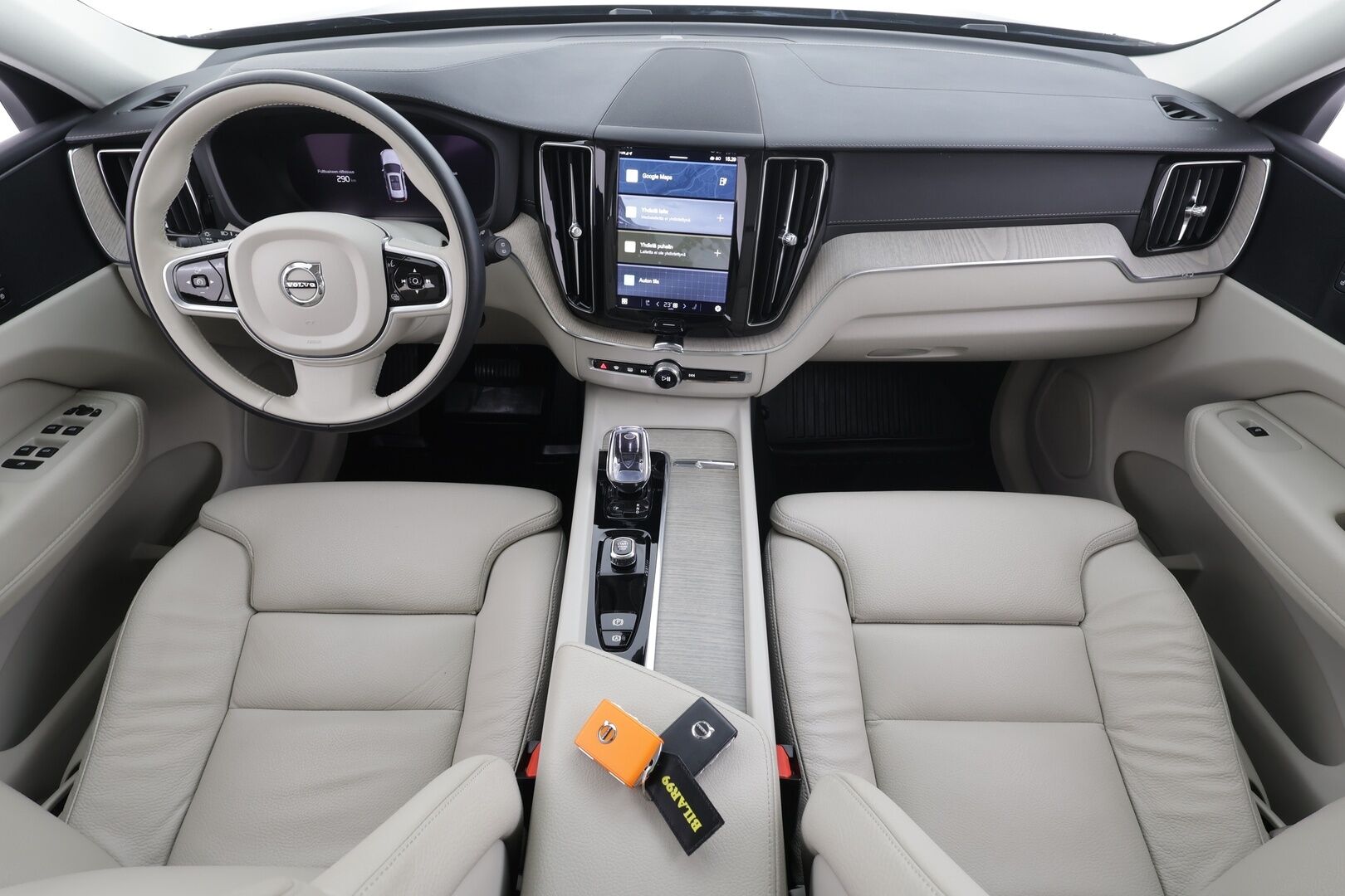 Volvo XC60 2022 T6 TwE AWD Business Inscription Edition aut * ACC / Kamera / Full LED / Webasto / Panorama / Muistipenkki / Pilot Assist * - 1.Om Suomi-auto / Kahdet renkaat aluvanteilla / Merkkihuollettu / ALV - HULLUT AVAJAISHULINAT KORKOTARJOUS 3,29 %