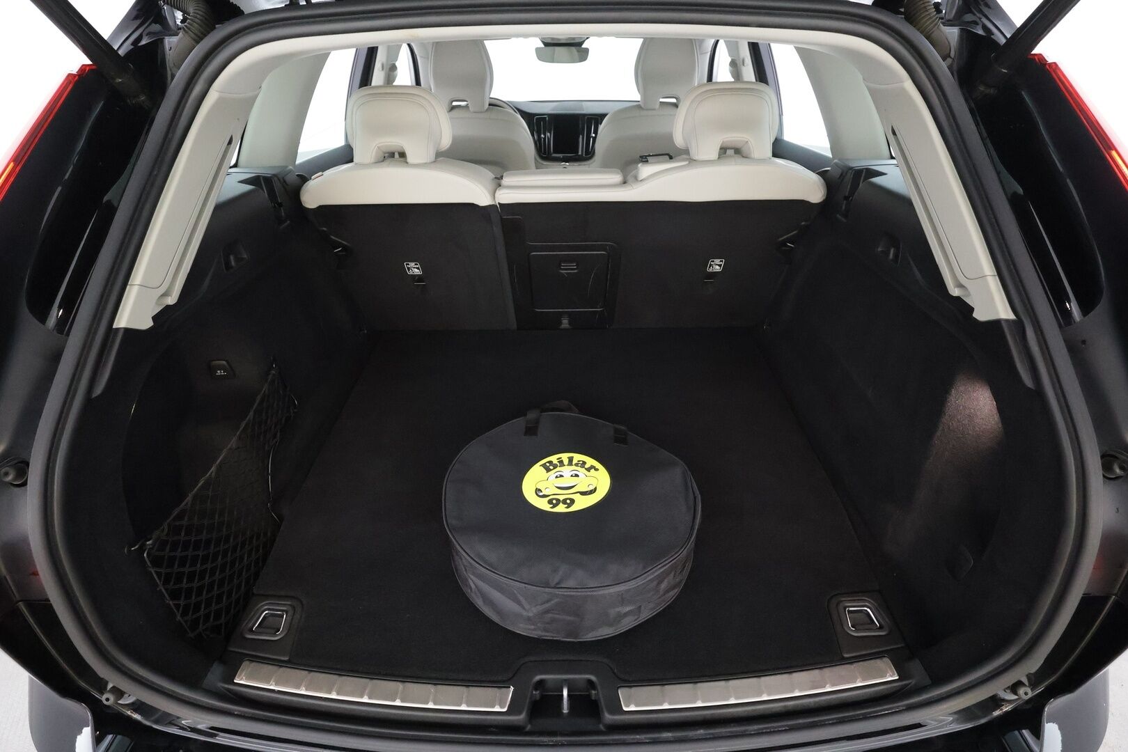 Volvo XC60 2022 T6 TwE AWD Business Inscription Edition aut * ACC / Kamera / Full LED / Webasto / Panorama / Muistipenkki / Pilot Assist * - 1.Om Suomi-auto / Kahdet renkaat aluvanteilla / Merkkihuollettu / ALV - HULLUT AVAJAISHULINAT KORKOTARJOUS 3,29 %