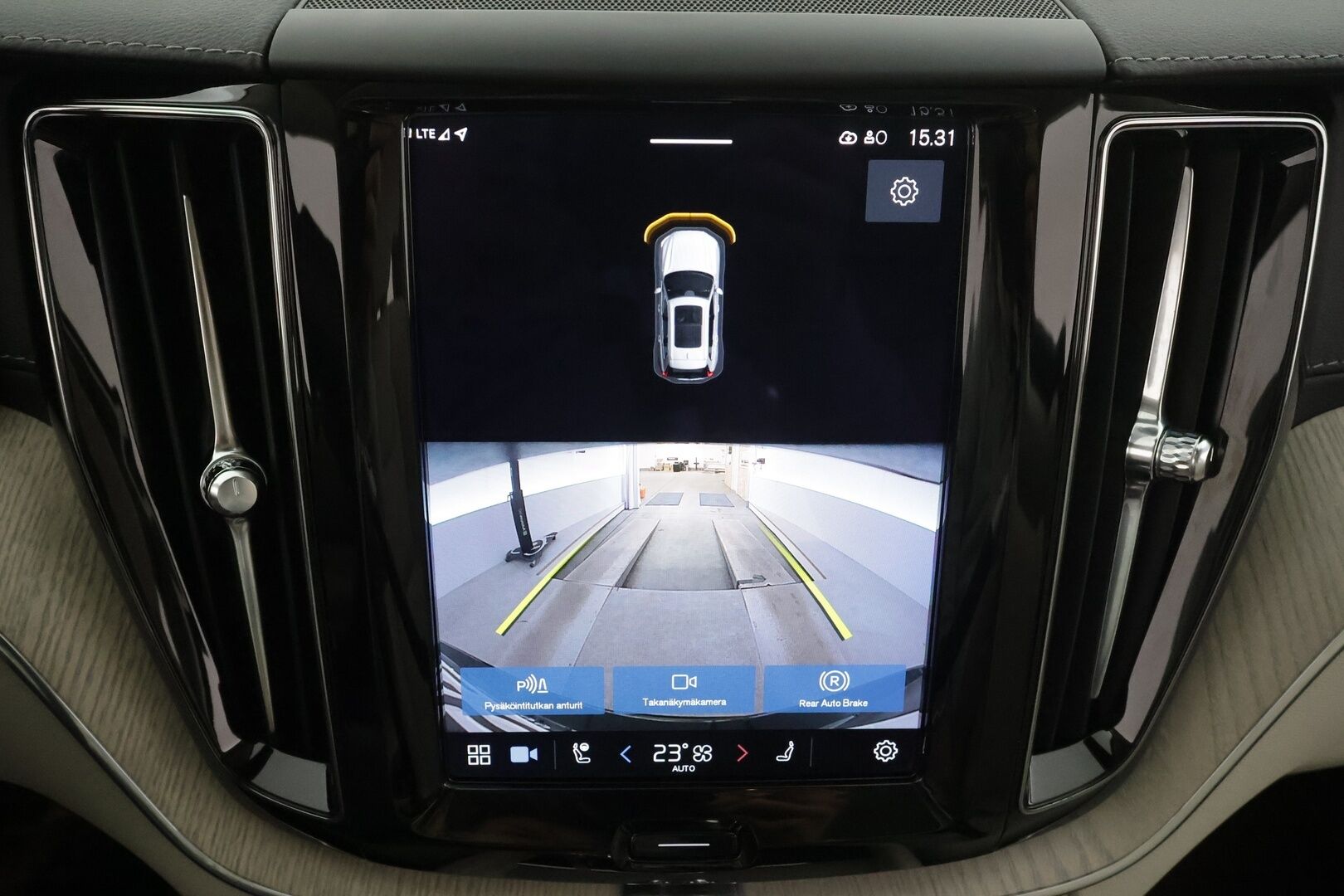 Volvo XC60 2022 T6 TwE AWD Business Inscription Edition aut * ACC / Kamera / Full LED / Webasto / Panorama / Muistipenkki / Pilot Assist * - 1.Om Suomi-auto / Kahdet renkaat aluvanteilla / Merkkihuollettu / ALV 