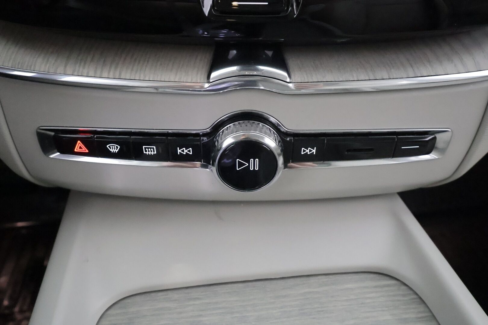 Volvo XC60 2022 T6 TwE AWD Business Inscription Edition aut * ACC / Kamera / Full LED / Webasto / Panorama / Muistipenkki / Pilot Assist * - 1.Om Suomi-auto / Kahdet renkaat aluvanteilla / Merkkihuollettu / ALV - HULLUT AVAJAISHULINAT KORKOTARJOUS 3,29 %