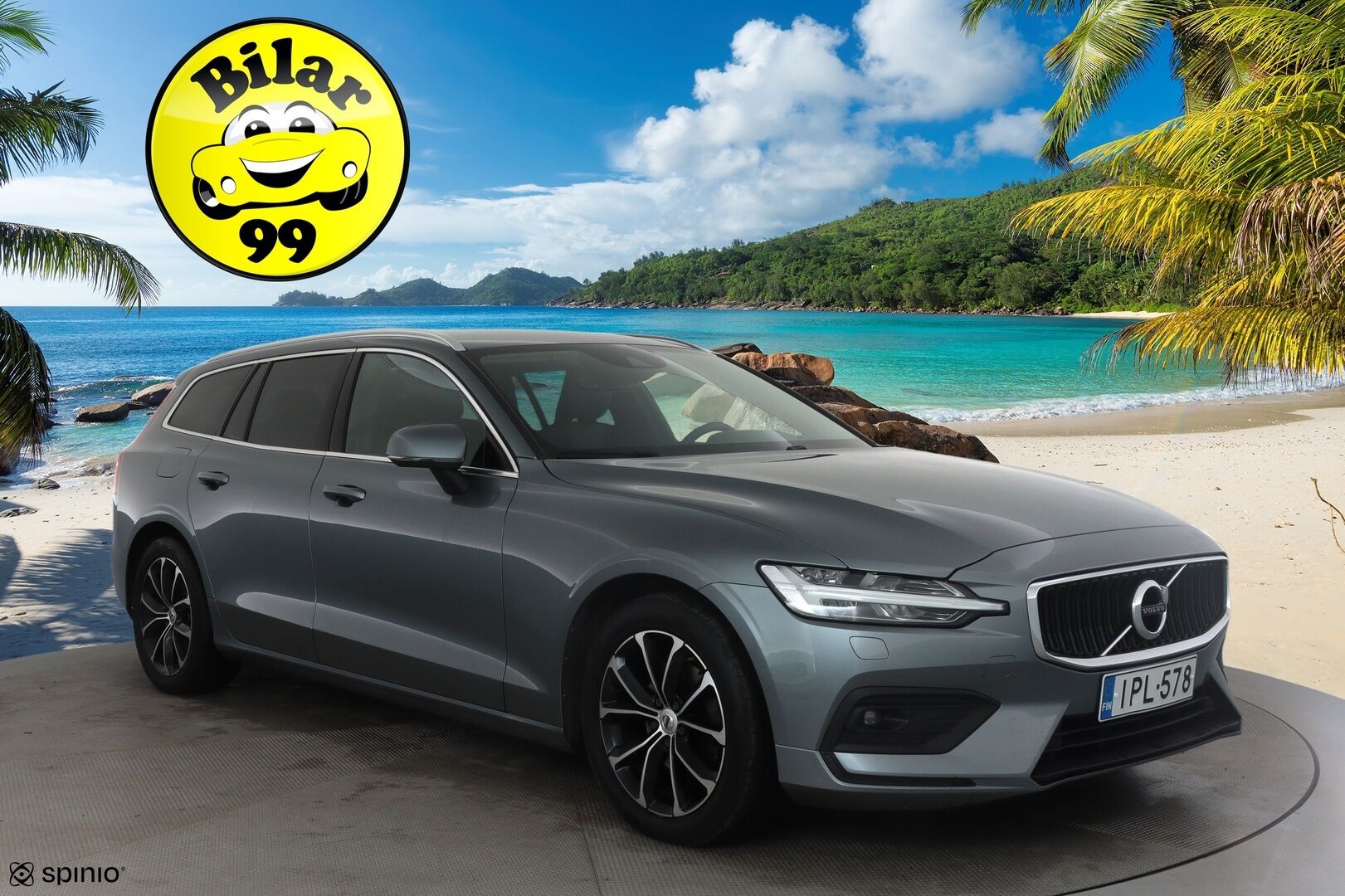 Volvo V60 2019 D4 Momentum aut *ACC / Webasto / Full LED / P.kamera / Navi / Puolinahat / KeylessGo* - Kahdet renkaat aluvanteilla