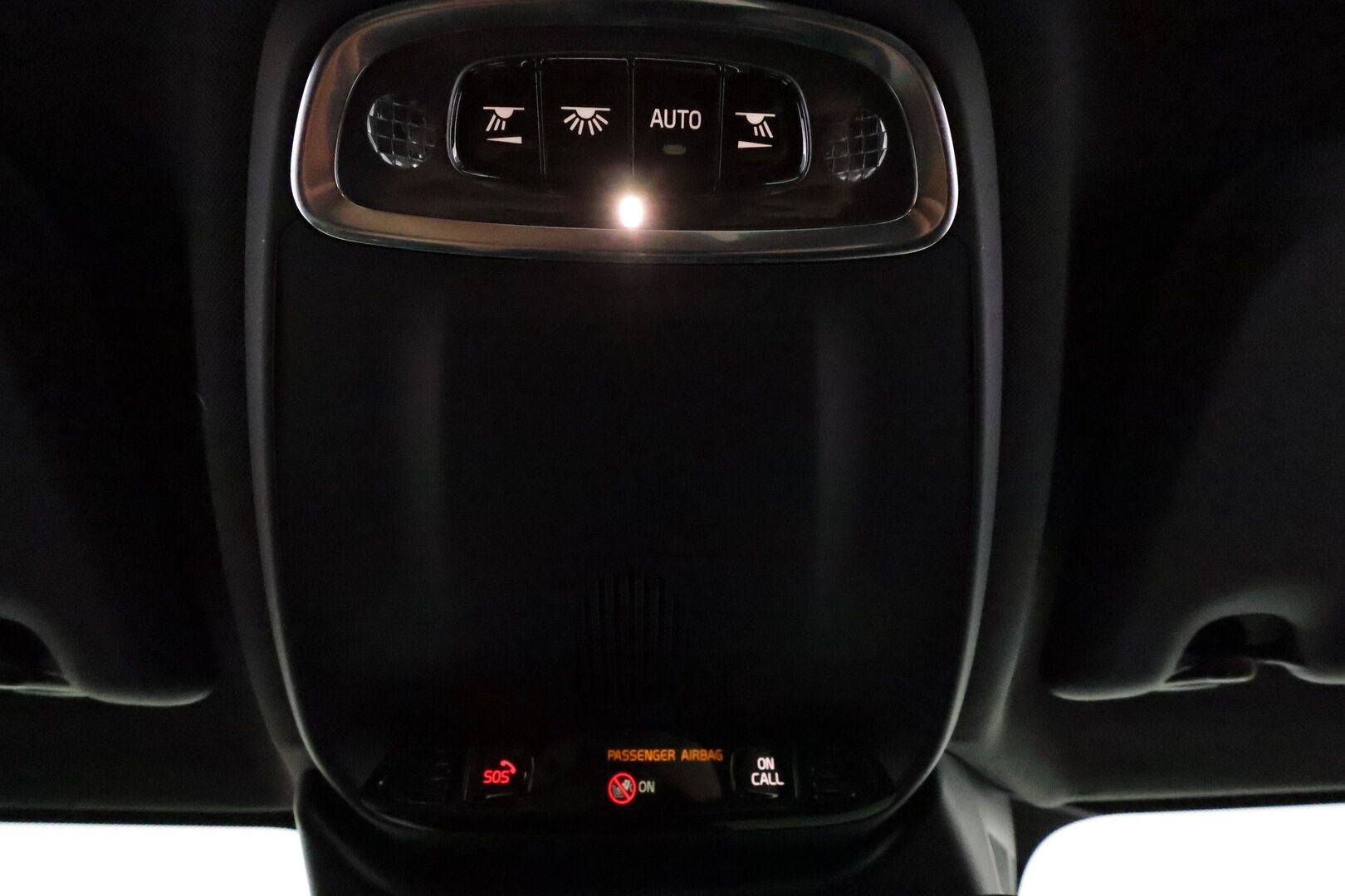 Volvo V60 2021 T6 TwE AWD R-Design aut **H&K / Webasto / Koukku / ACC / Full-LED / P.kamera / Sportpenkki Muistilla / Navi** - 2x Latauskaapelit / Kahdet Renkaat
