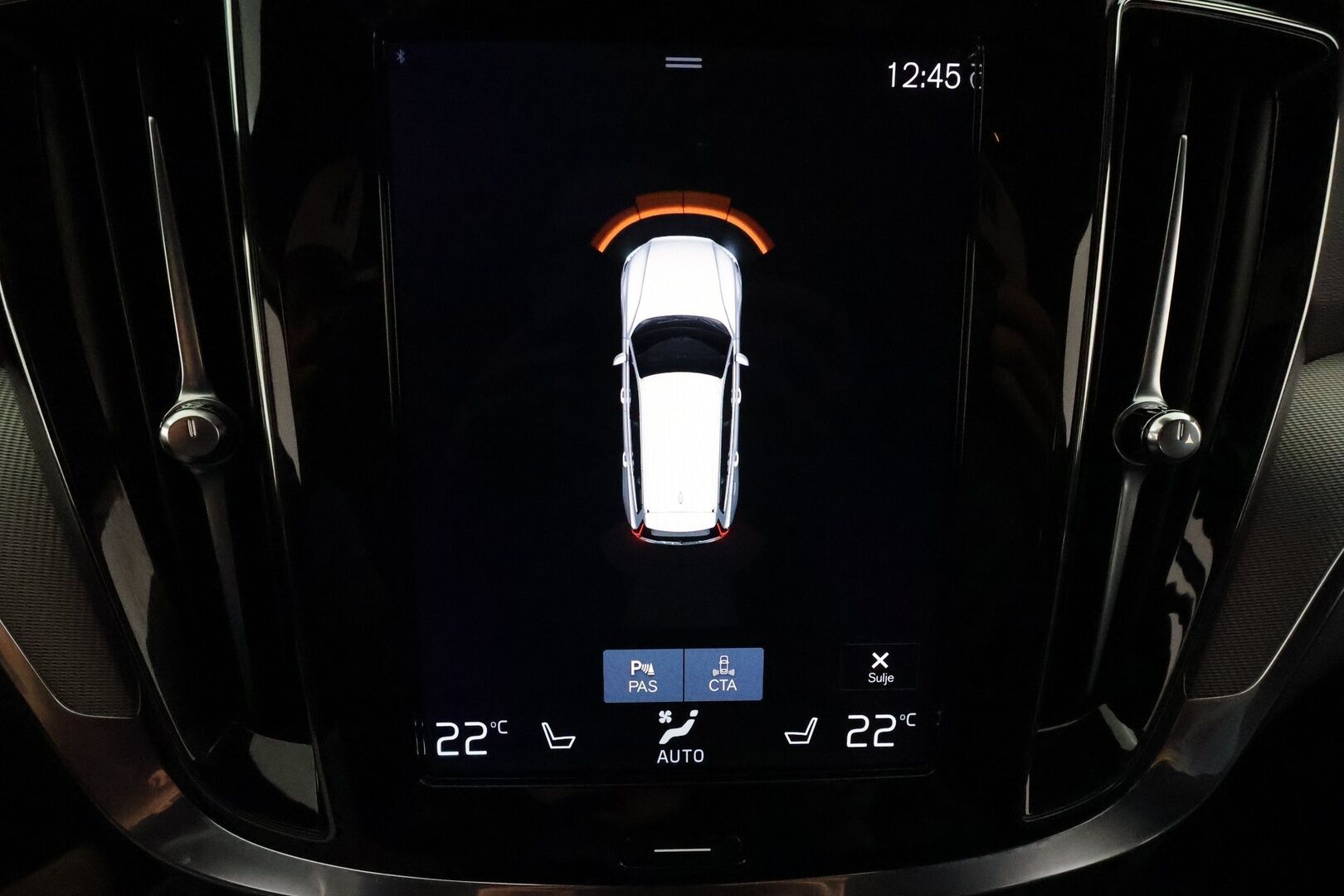 Volvo V60 2021 T6 TwE AWD R-Design aut **H&K / Webasto / Koukku / ACC / Full-LED / P.kamera / Sportpenkki Muistilla / Navi** - 2x Latauskaapelit / Kahdet Renkaat