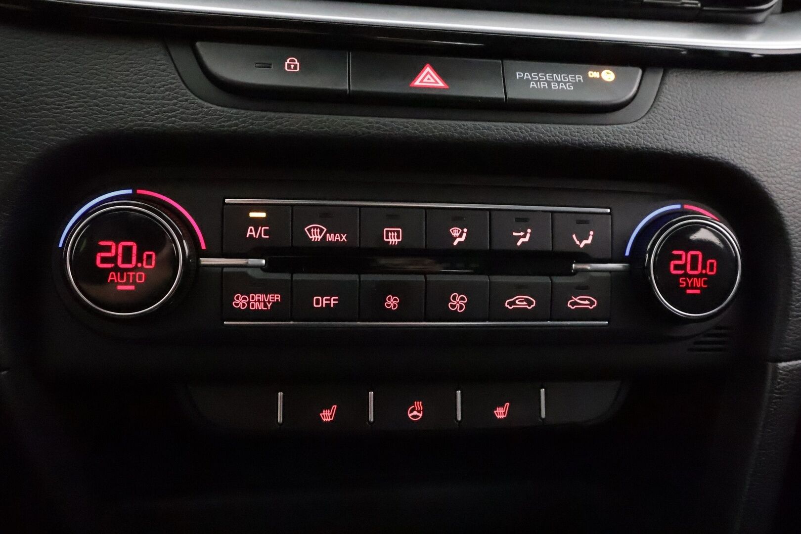Kia Ceed 2020 1,6 GDI Plug-In Hybrid Business Premium SW DCT - | ACC | LED | Puolinahat | P.Kamera | Ratinlämmitys | Navi | Keyless | Apple&Android | Kahdet Renkaat |