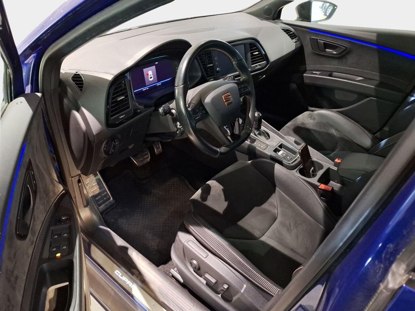 Seat Leon 2020 2,0 TSI 290 Cupra DSG *ACC / DCC Alusta / Kamera / LED / Nahka-alcantara sporttipenkit / Digimittari / Navi / S.penkki* - Todella hyvin huollettu Suomiauto kaksilla hyväkuntoisilla renkailla! - HULLUT AVAJAISHULINAT KORKOTARJOUS 3,29 %