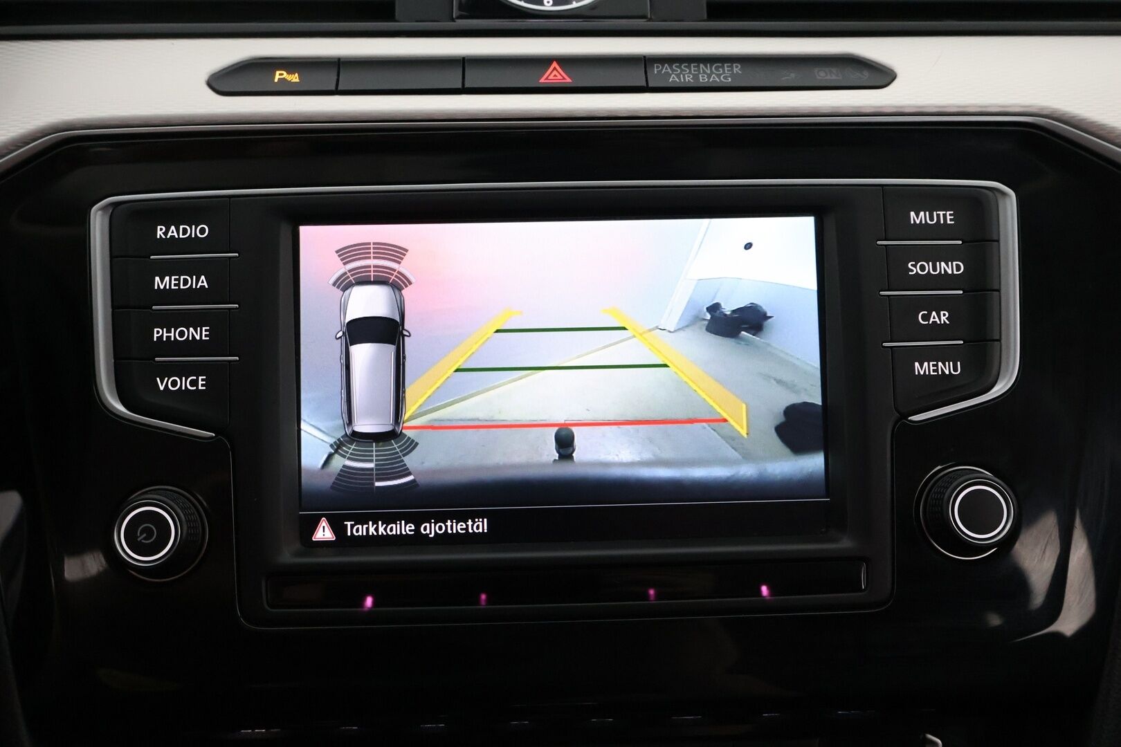 VOLKSWAGEN PASSAT 2016 Variant GTE Plug-In Hybrid 160 kW (218 hv) DSG-automaatti - Adapt.Vakkari / HYBRIDIAKKU VAIHDETTU / Peruutuskamera / Vetokoukku / ergoComfort / LED / Apple&Android!