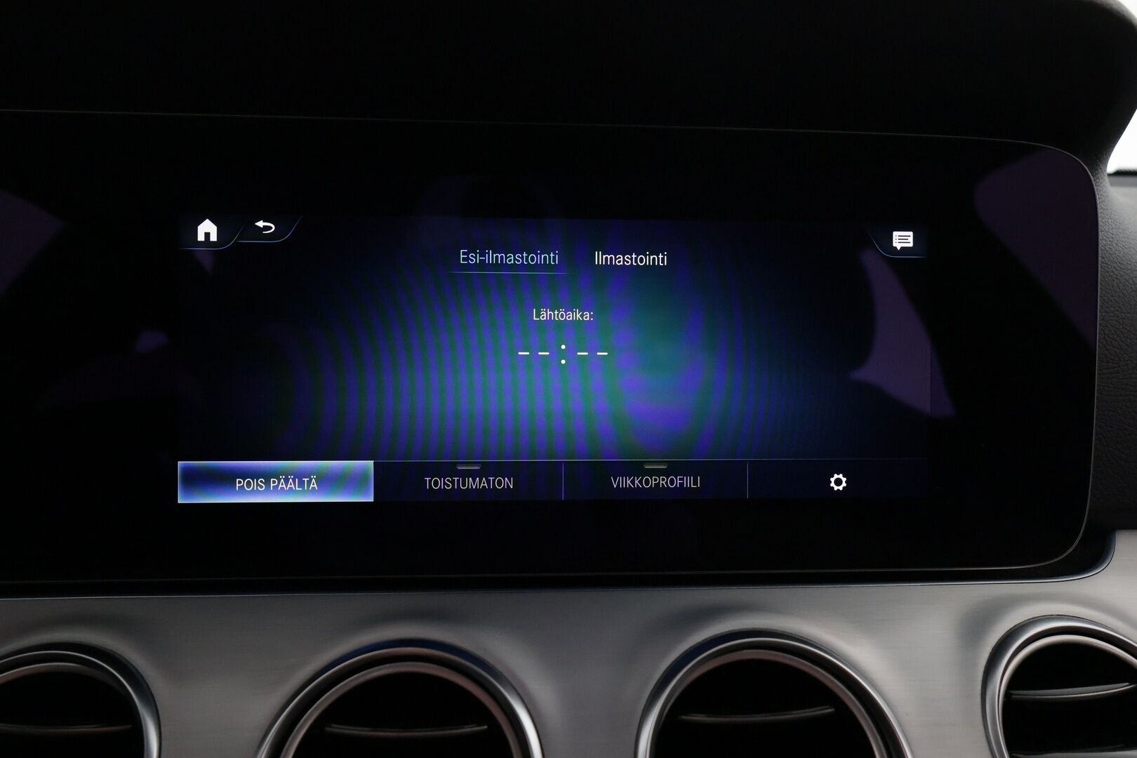 Mercedes-Benz E 2022 300 e 4MATIC A Business Avantgarde - 3,99 % KORKOTARJOUS TÄHÄN AUTOON - Suomi-auto / Vakkari / P-kamera / Puolinahka Sporttipenkit / Apple&Android / LED-valot / 2x renkaat 