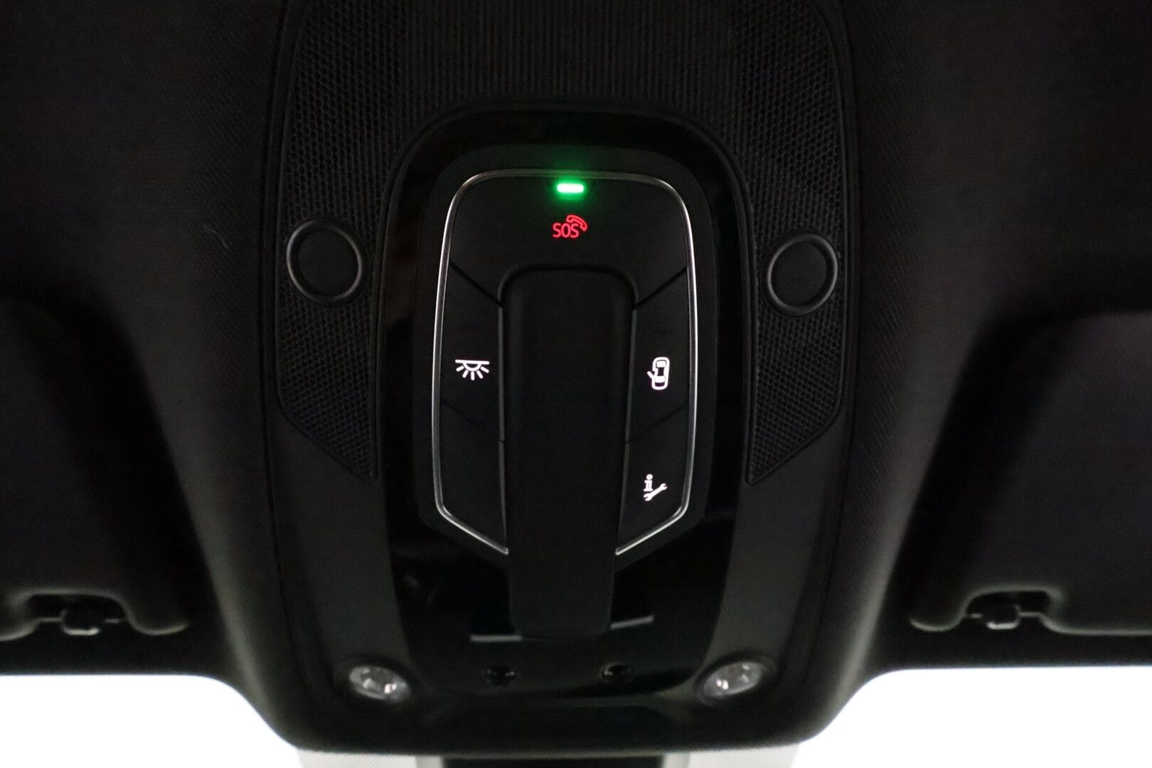 Audi Q5 2019 55 TFSI e quattro S tronic S-LINE **Adapt.vakkari / HUD / Koukku / Timanttinahat / Sähköpenkit / Matrix LED** - Kahdet renkaat aluvanteilla / Digimittaristo / P.kamera / Penkinlämmittimet takana / Ilma-alusta