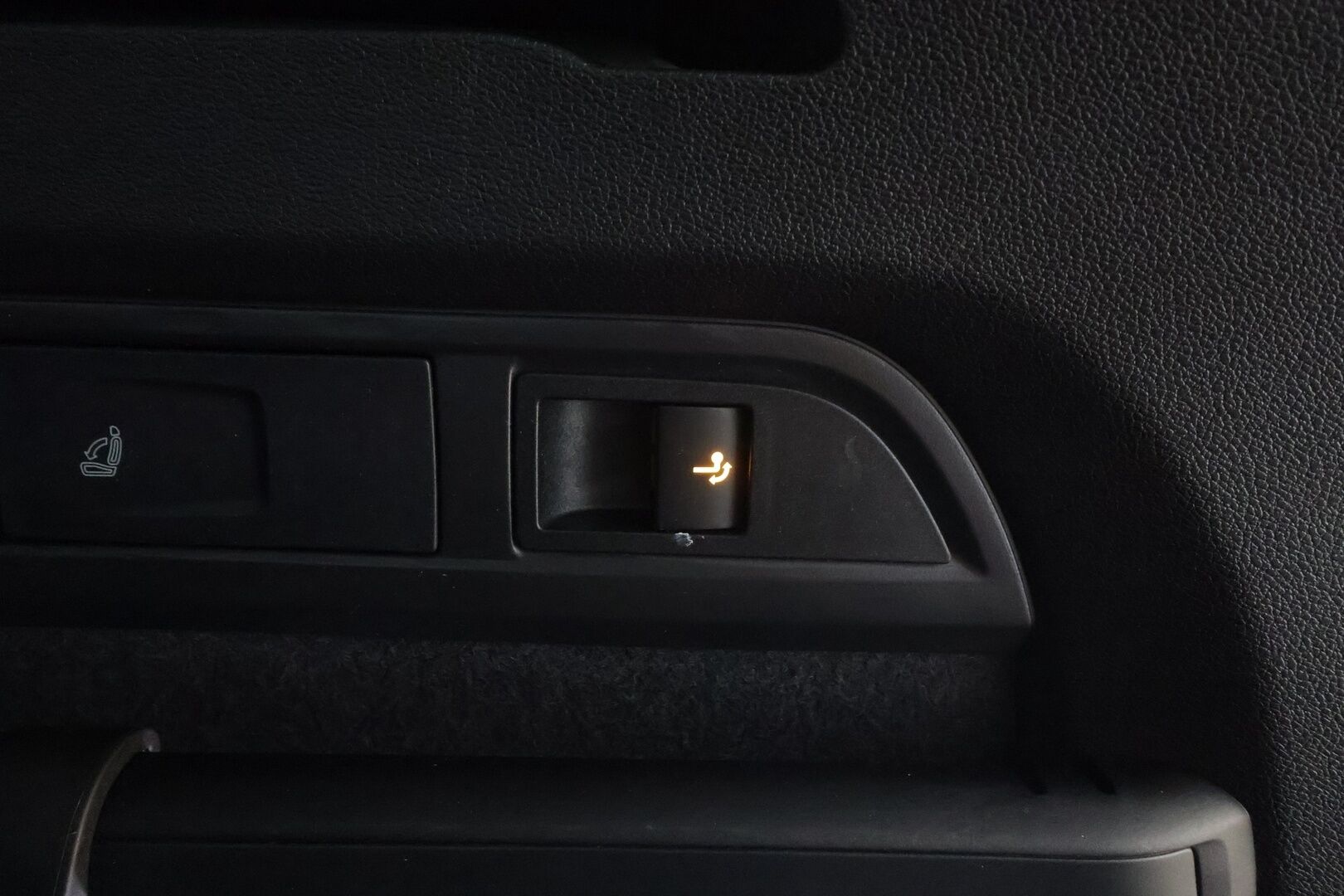 Skoda Kodiaq 2022 1.5 TSI ACT Ambition DSG * ACC / Webasto / Scoda crystal light / P.Kamera / Keyless / Apple & Android * - 1.om Suomi-auto / Kahdet renkaat