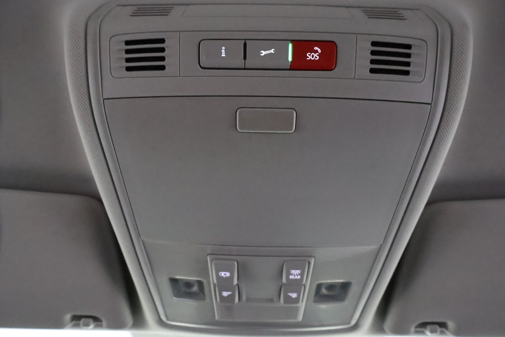 Skoda Kodiaq 2022 2.0 TDI 150 Ambition DSG Autom. **Adapt.vakkari / Webasto / P.kamera / Matrix LED / Digimittaristo / Koukku** - 1.Om Suomi-auto / Kahdet renkaat aluvanteilla / Ratin lämmitin
