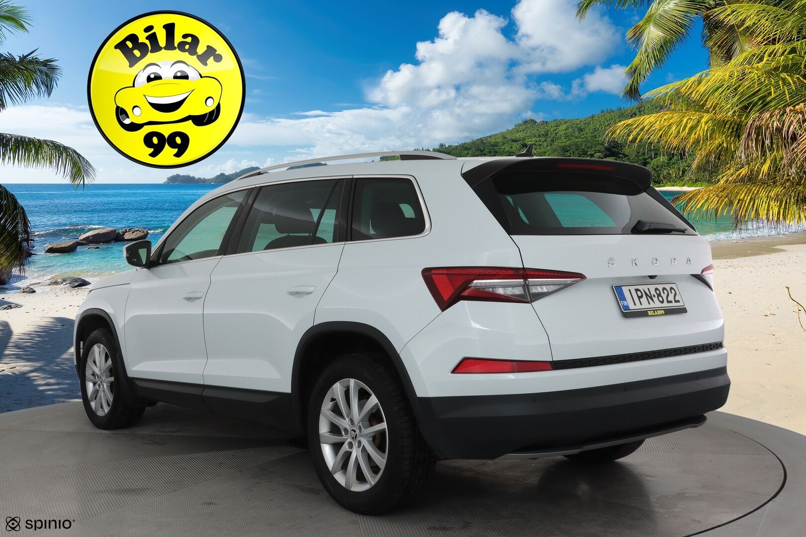 Skoda Kodiaq 2022 2.0 TDI 150 Ambition DSG Autom. **Adapt.vakkari / Webasto / P.kamera / Matrix LED / Digimittaristo / Koukku** - 1.Om Suomi-auto / Kahdet renkaat aluvanteilla / Talveksi Nokian nastat /  Ratinlämmitin / Juuri katsastettu - HULLU BLACKWEEK KORKOTARJOUS 2,49%