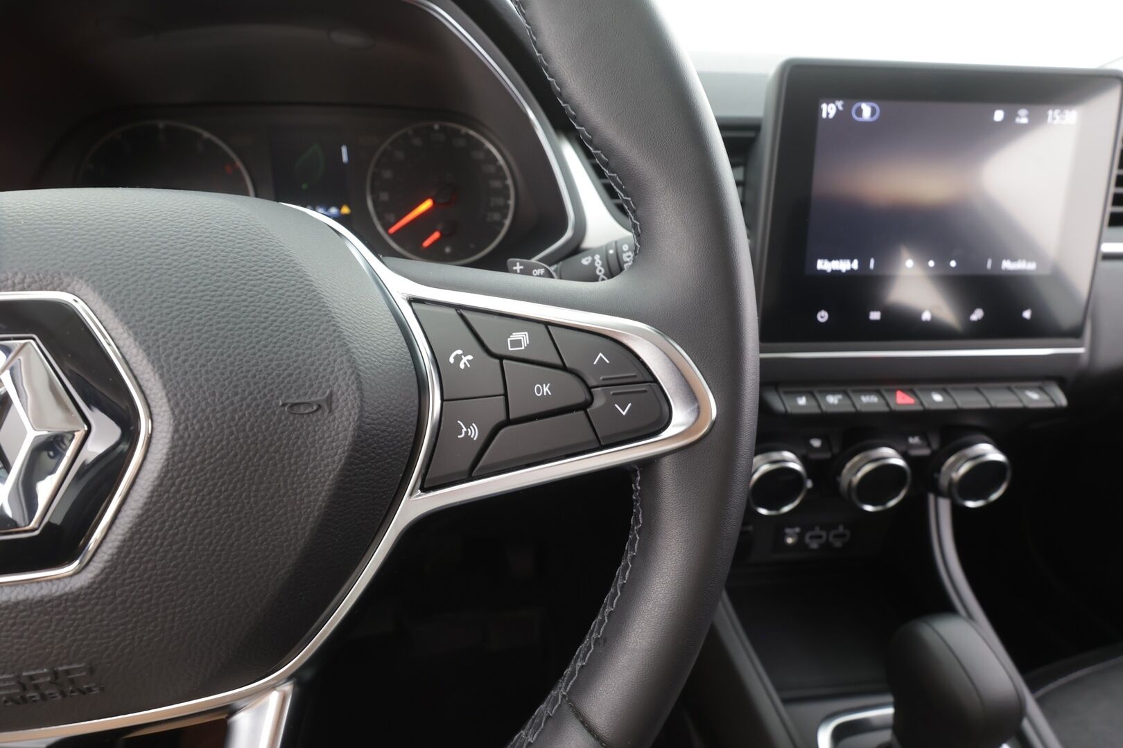 Renault Captur 2022 TCe 140 EDC7-aut Zen - | 1-om suomiauto | LED | Vakkari | Kaistavahti | P.tutka | Apple & Android | Bluetooth | Aut. ilmastointi | Nopeusrajoitustunnistin | Penkinlämmittimet | 