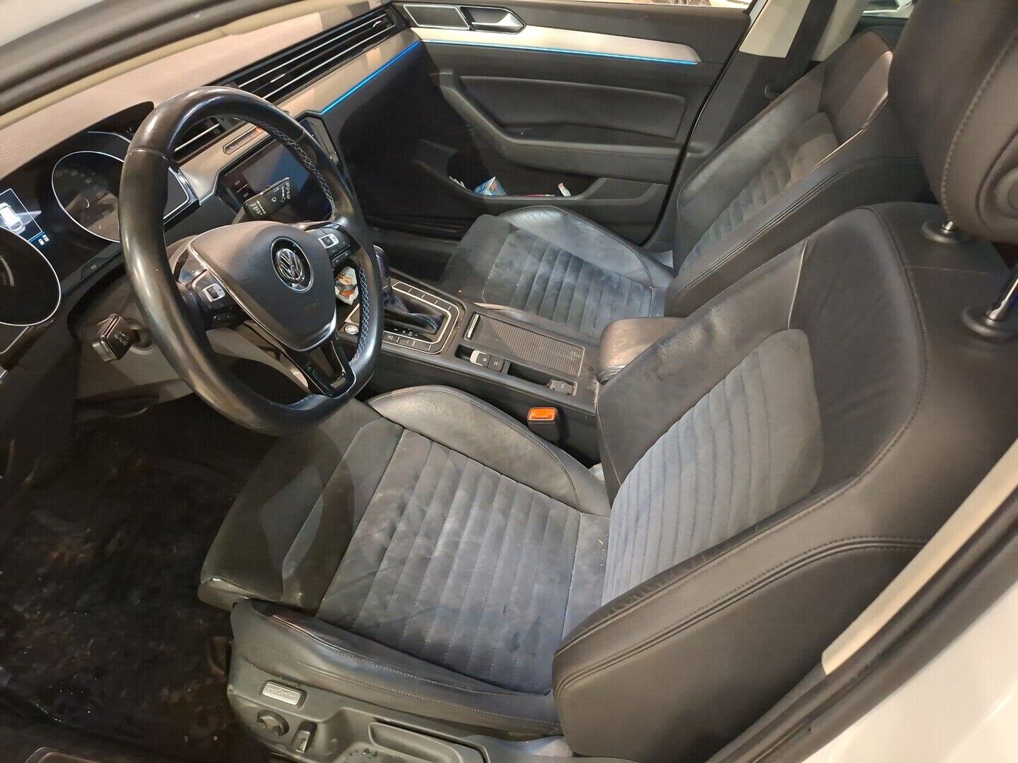 Volkswagen Passat 2017 Variant GTE Plug-In Hybrid 160 kW (218 hv) DSG-automaatti *ACC / P-kamera / Nahka-alcantara / Koukku* - Hyvä huoltohistoria!