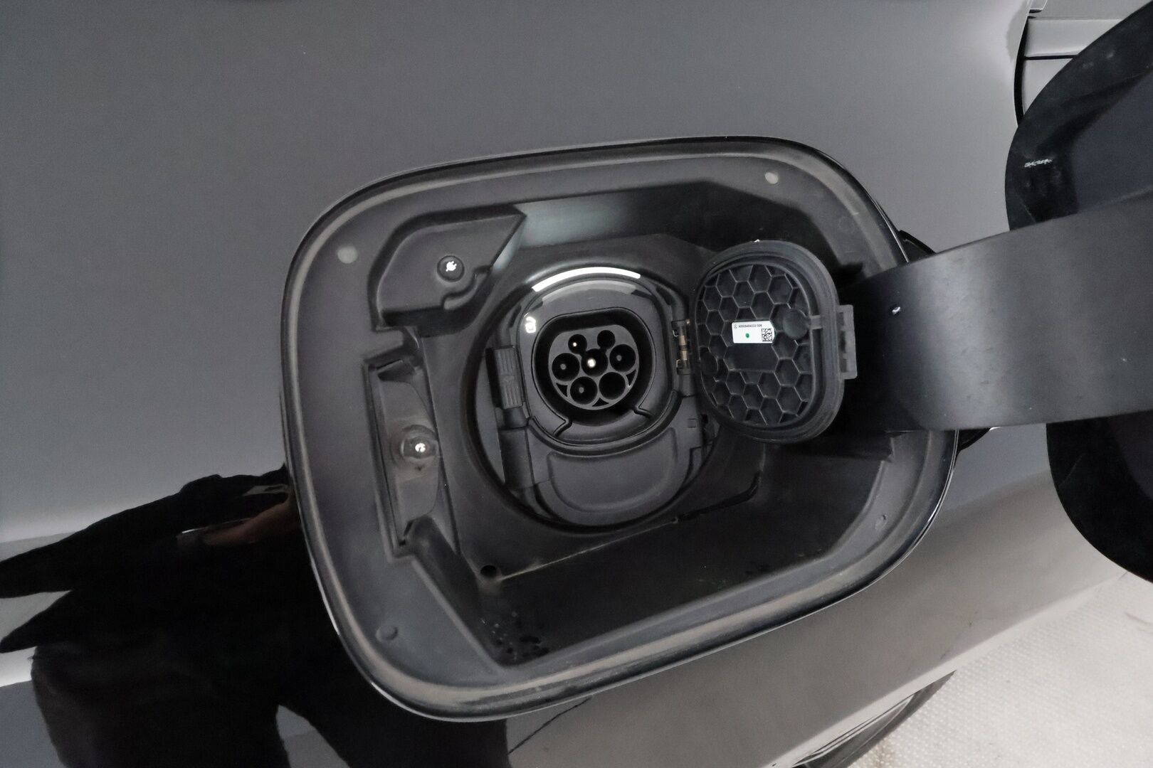 Mercedes-Benz CLA 2022 250 e A Business Edition **Distronic+ / Widescreen / LED / Navi / P.kamera / Puolinahat** - 1.Om Suomi-auto / Kahdet renkaat aluvanteilla