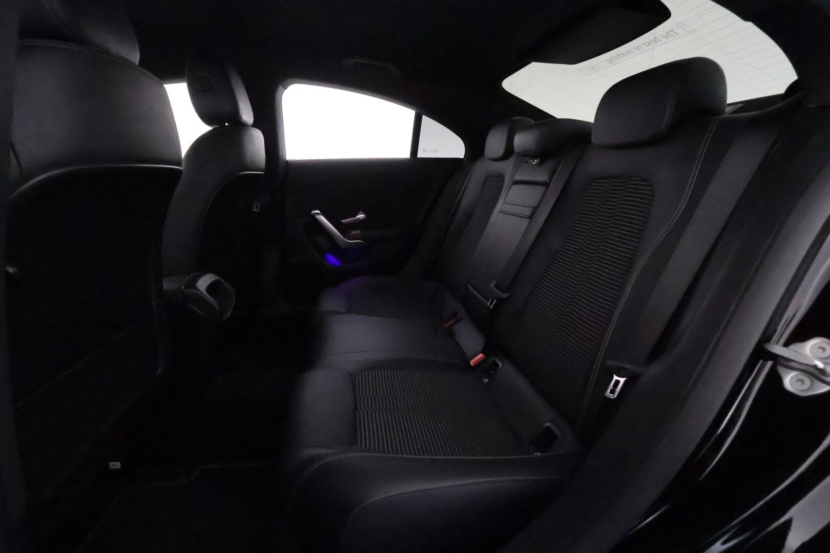 Mercedes-Benz CLA 2022 250 e A Business Edition **Distronic+ / Widescreen / LED / Navi / P.kamera / Puolinahat** - 1.Om Suomi-auto / Kahdet renkaat aluvanteilla