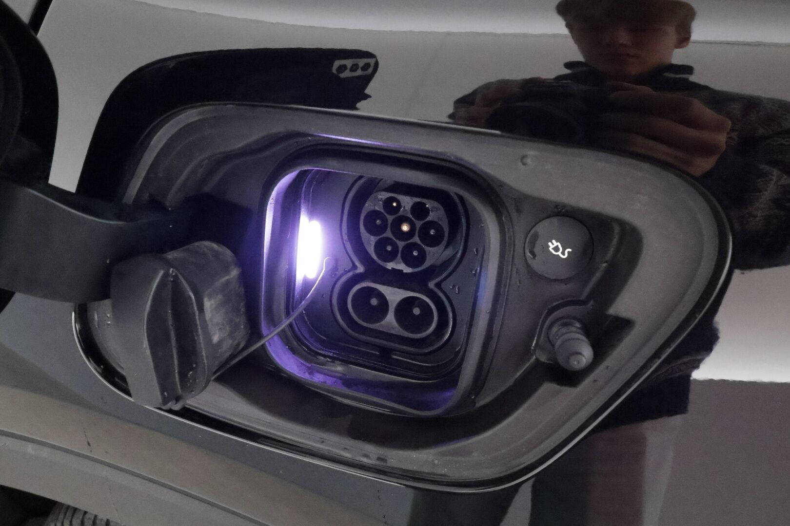 Volvo C40 2023 Recharge Twin Ultimate aut **ACC / ILP / H&K / 360° / Muistipenkki / Navi / LED / Lasikatto / BLIS** - 1.Om Suomi-auto / Akku kuntotarkastettu / Kahdet renkaat aluvanteilla / Merkkihuollettu