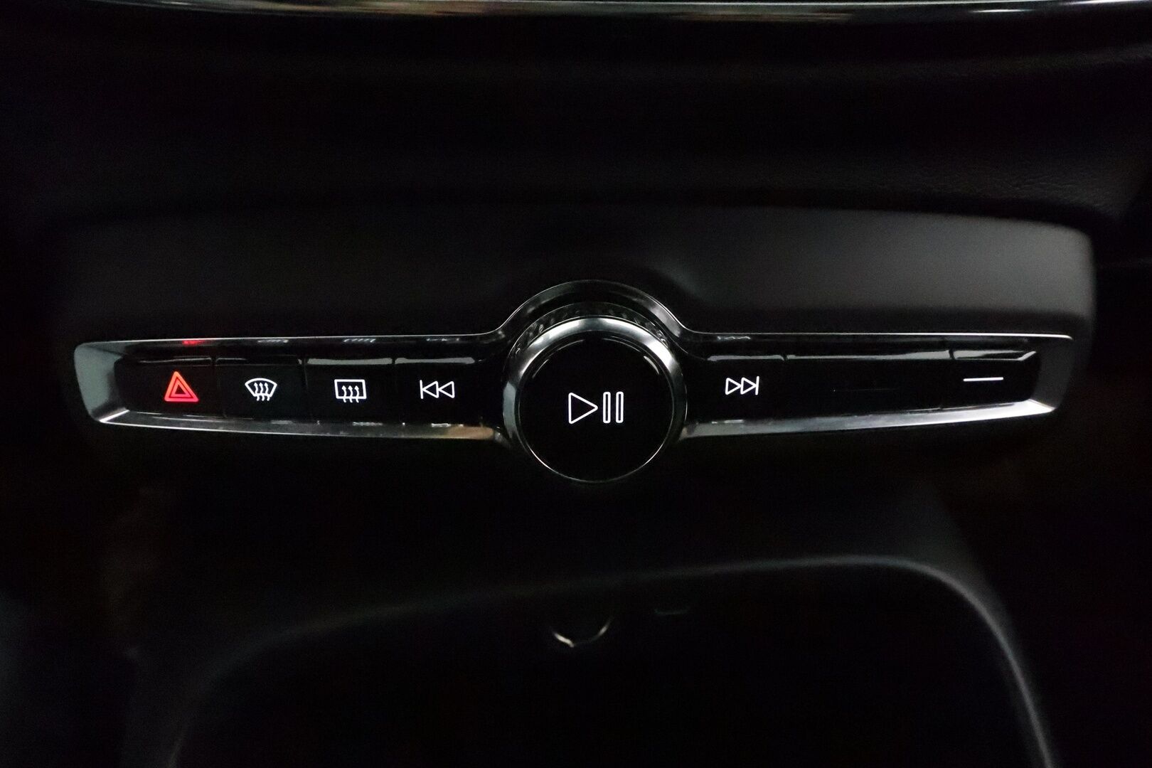 Volvo C40 2023 Recharge Twin Ultimate aut **ACC / ILP / H&K / 360° / Muistipenkki / Navi / LED / Lasikatto / BLIS** - 1.Om Suomi-auto / Akku kuntotarkastettu / Kahdet renkaat aluvanteilla / Merkkihuollettu
