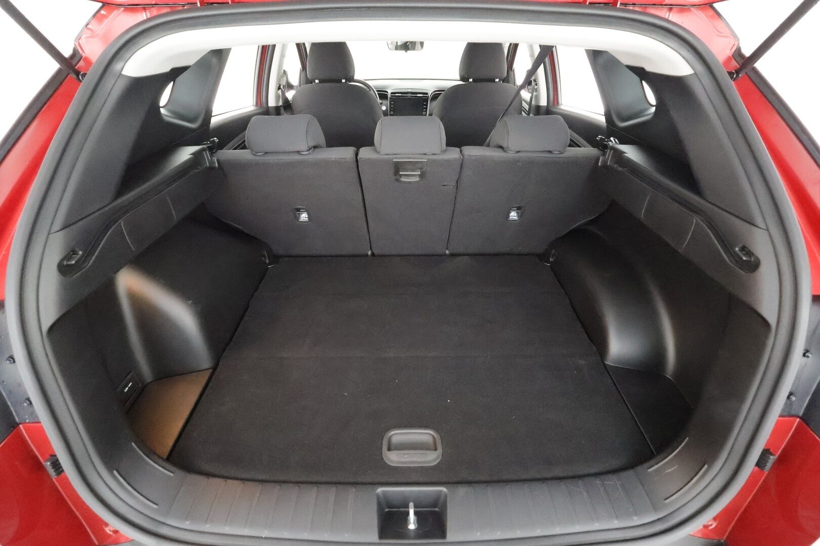 Hyundai Tucson 2022 1.6 CRDi 136 hv 48V Hybrid 7DCT-aut. Style * Vakkari / P.kamera / LED / Lohko+SIsä / Keyless / Koukku * - 1.Om Suomi-auto / Kahdet renkaat aluvanteilla / Merkkihuollettu