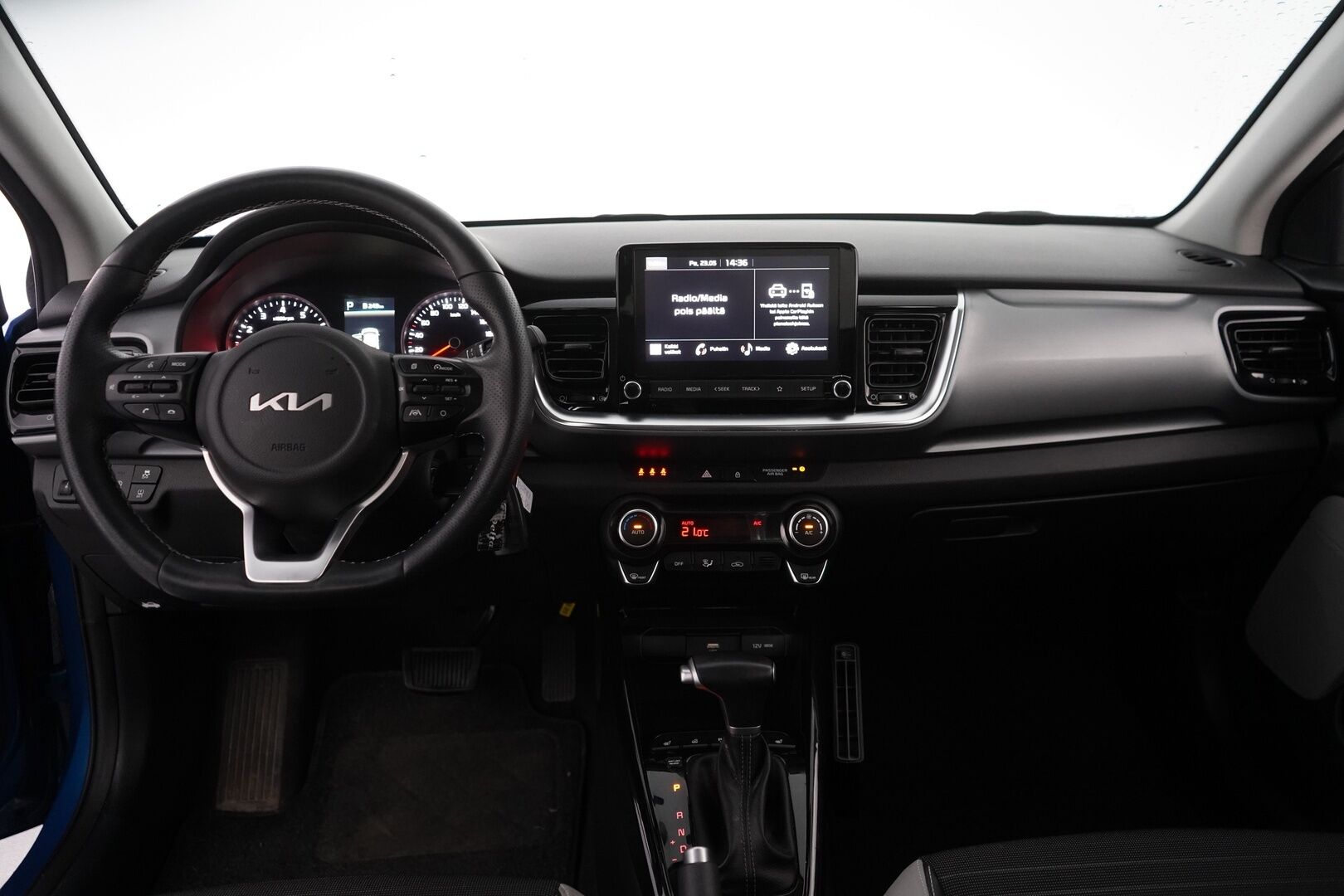Kia Stonic 2023 1,0 T-GDI Mild-Hybrid 120hv EX DCT *Lohko / Puolinahat / Kamera / Ratinlämmitin* - Juuri huollettu / Kahdet Kian omat alumiinivanteet / 1-Omisteinen / Suomi-auto / Seuraava katsastus 2027