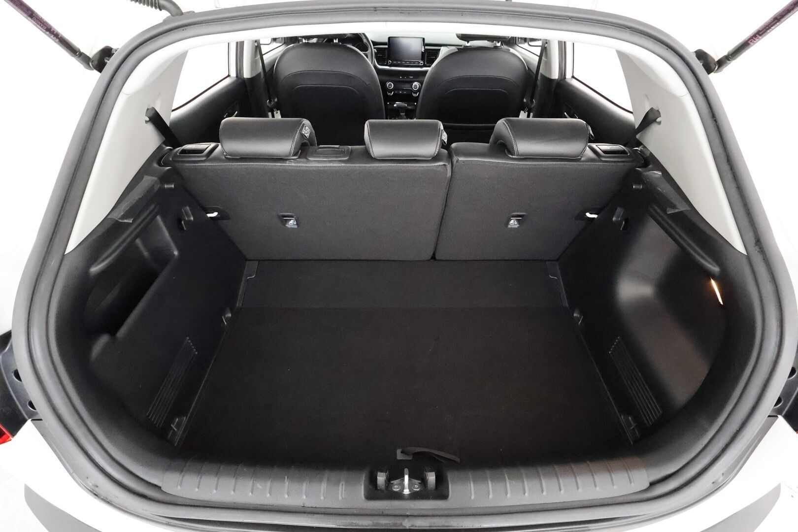 Kia Stonic 2022 1,0 T-GDI Mild-Hybrid 120hv EX Design DCT - | Facelift | Merkkihuollot | Puolinahat | P.kamera | LED | Apple & Android | Vakkari | Lane Assist | Lämm. ratti | Lohko+sisälämmitin | 2x renkaat aluin |