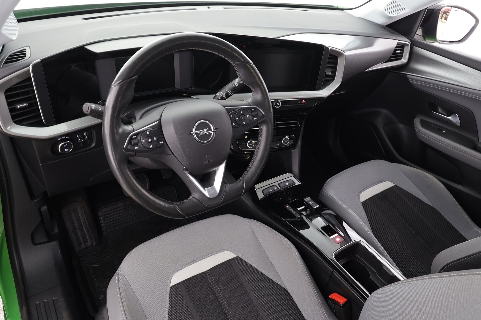 Opel Mokka-e 2022 Innovation Plus 136 automaatti * ACC / LED / P.kamera / Apple&Android / Osanahat * - Suomi-auto / Merkkihuollettu / Kahdet Renkaat