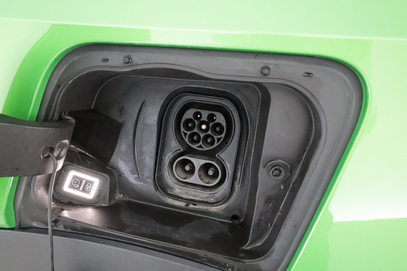 Opel Mokka-e 2022 Innovation Plus 136 automaatti * ACC / LED / P.kamera / Apple&Android / Osanahat * - Suomi-auto / Merkkihuollettu / Kahdet Renkaat