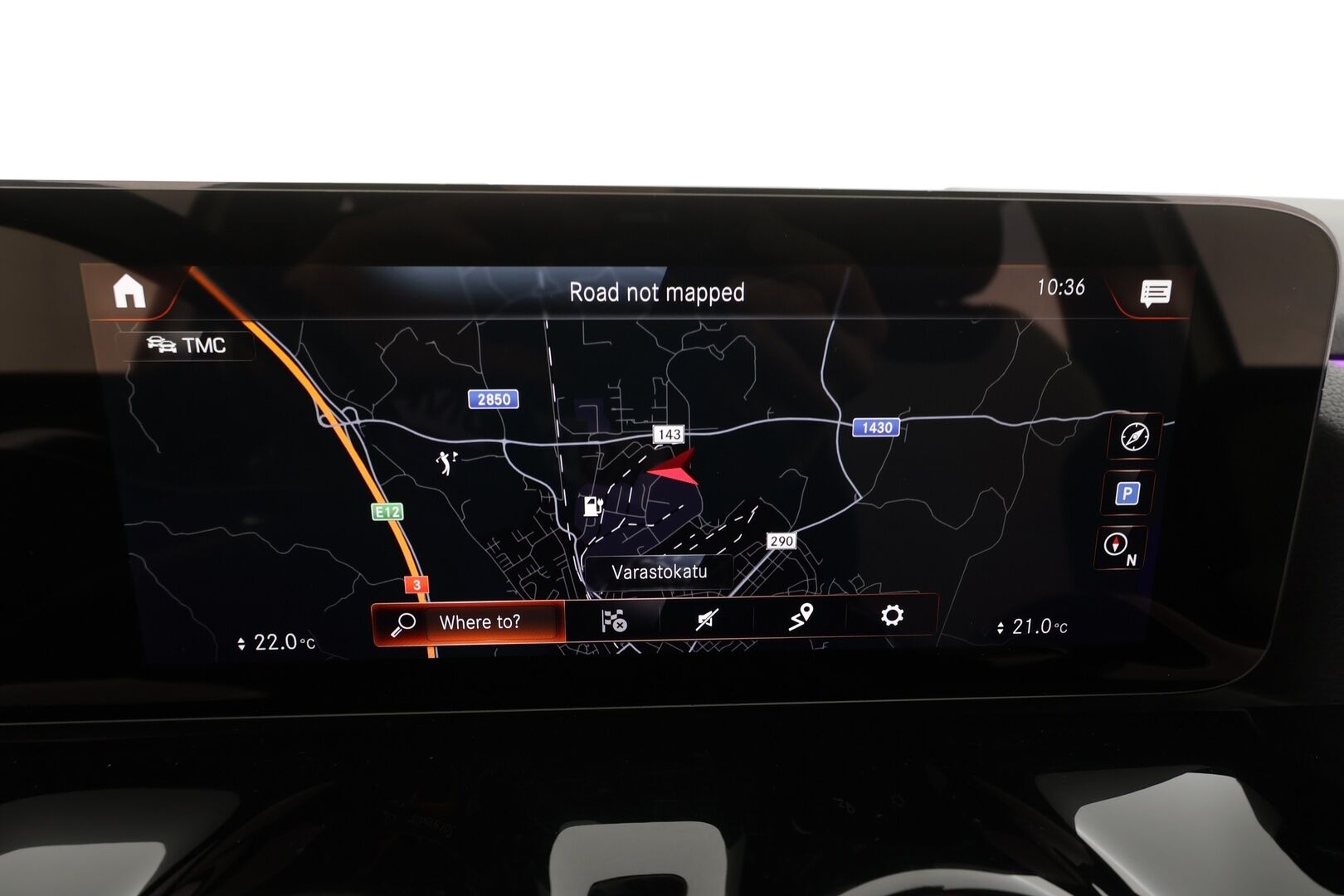 Mercedes-Benz GLA 2023 250 e A Business AMG Edition * Distronic+ / Midline Sound / Widescreen / P.kamera / KeylessGo / LED / Navi / Nahat / Koukku * - 1.Om Suomi-auto / Akku kuntotarkastettu soH 95,5% / Kahdet renkaat aluvanteilla