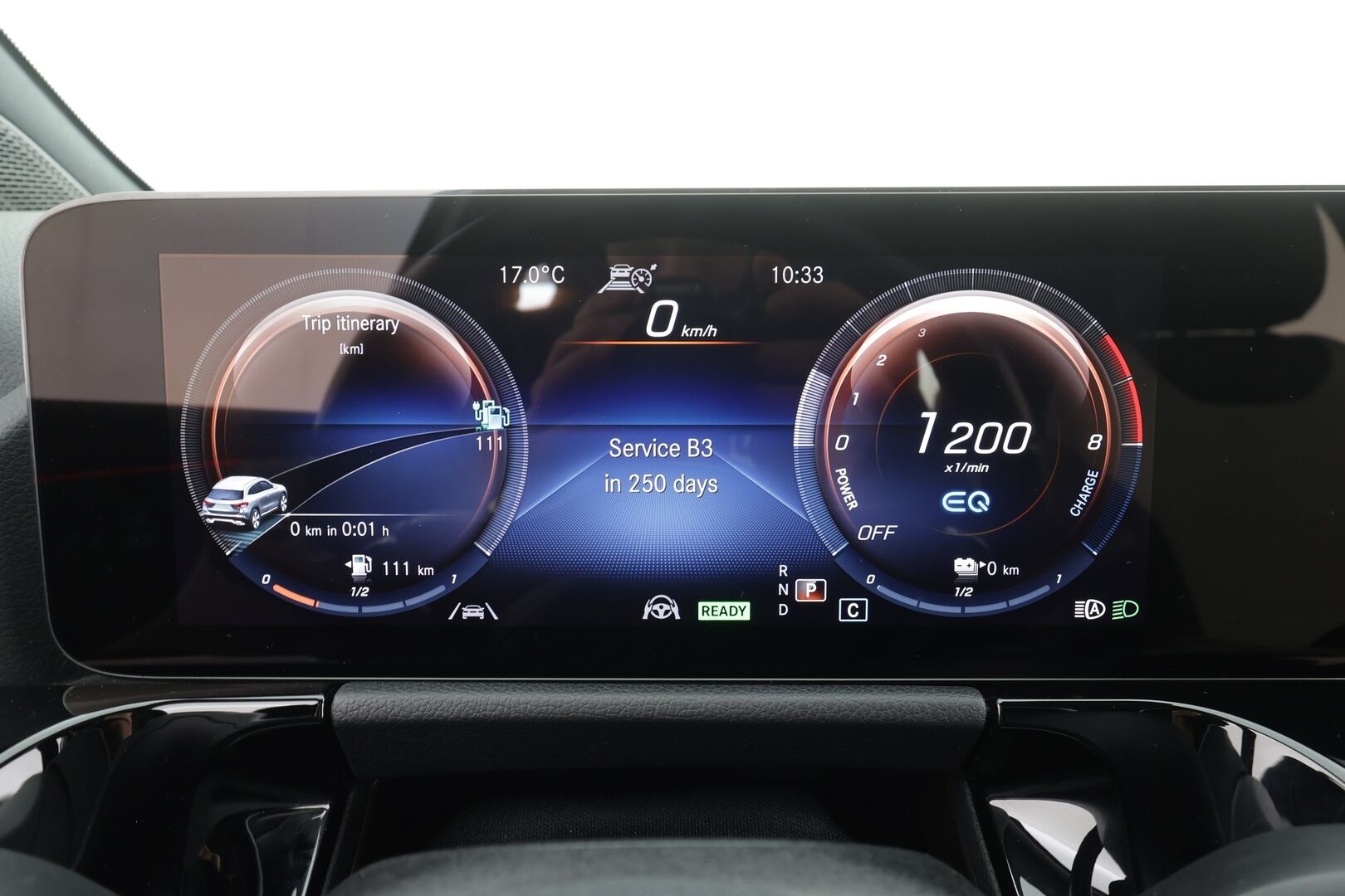 Mercedes-Benz GLA 2023 250 e A Business AMG Edition * Distronic+ / Midline Sound / Widescreen / P.kamera / KeylessGo / LED / Navi / Nahat / Koukku * - 1.Om Suomi-auto / Akku kuntotarkastettu soH 95,5% / Kahdet renkaat aluvanteilla