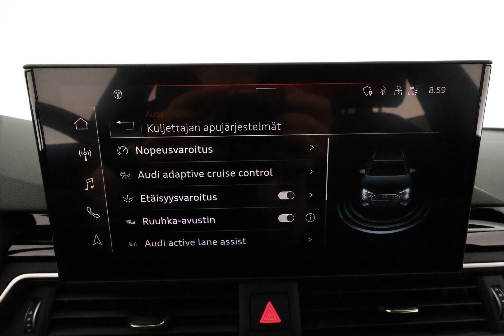 Audi A4 2023 Business Advanced 40 TFSI 150kWMHEV S tronic **Webasto / Adapt.vakkari / Matrix LED / Sportti puolinahat / P.kamera** - 3,99 % KORKOTARJOUS TÄHÄN AUTOON - 1.om Suomi-auto / Kahdet renkaat aluvanteilla / Digimittaristo 
