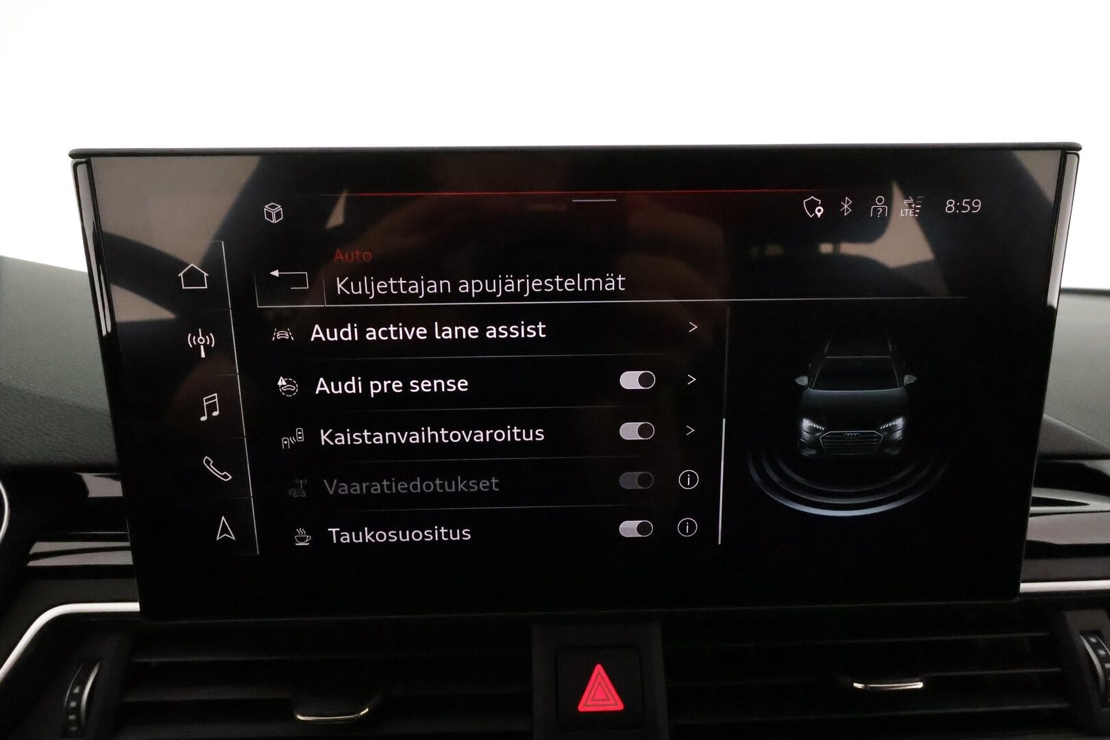 Audi A4 2023 Business Advanced 40 TFSI 150kWMHEV S tronic **Webasto / Adapt.vakkari / Matrix LED / Sportti puolinahat / P.kamera** - 3,99 % KORKOTARJOUS TÄHÄN AUTOON - 1.om Suomi-auto / Kahdet renkaat aluvanteilla / Digimittaristo 