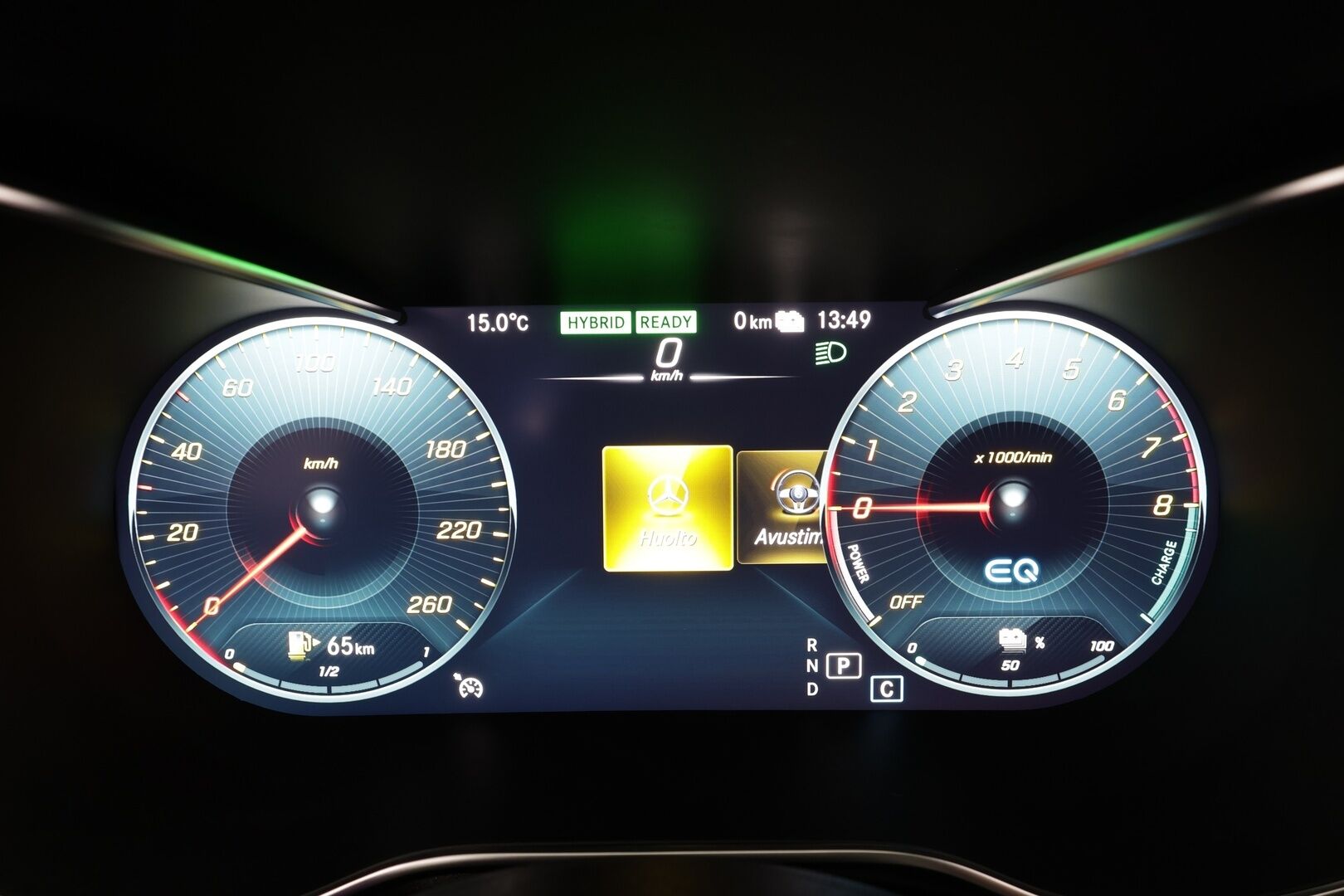 Mercedes-Benz C 2019 300 e T A Business AMG Edition EQ Power * Burmester / 360° / Panorama / Multibeam / Vakkari / Digimittaristo / Navi / KeylessGo * - Akku kuntotarkastettu / Ruskeat sporttinahat / Suomi-auto / Kahdet renkaat aluvanteilla / Merkkihuollettu