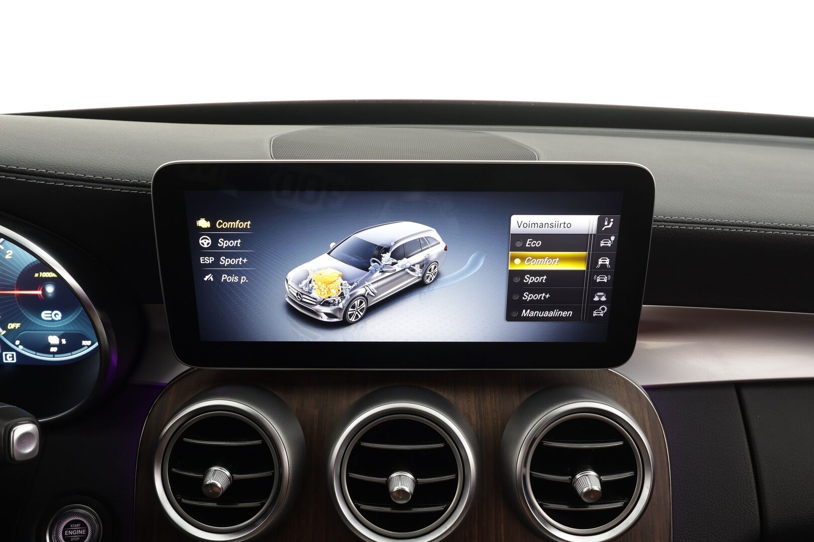 Mercedes-Benz C 2019 300 e T A Business AMG Edition EQ Power * Burmester / 360° / Panorama / Multibeam / Vakkari / Digimittaristo / Navi / KeylessGo * - Akku kuntotarkastettu / Ruskeat sporttinahat / Suomi-auto / Kahdet renkaat aluvanteilla / Merkkihuollettu