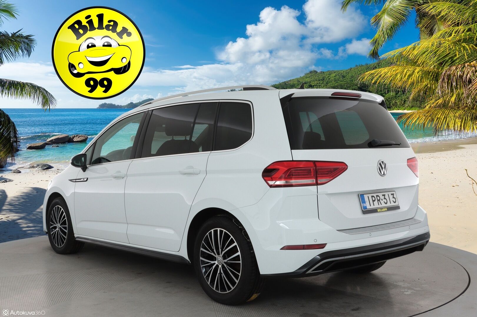 Volkswagen Touran 2020 R-Line 1,5 TSI EVO 110 kW DSG-aut. ** / Webasto / Adapt.vakkari / P.kamera / Apple&Android / Keyless - 1-Om Suomi auto 