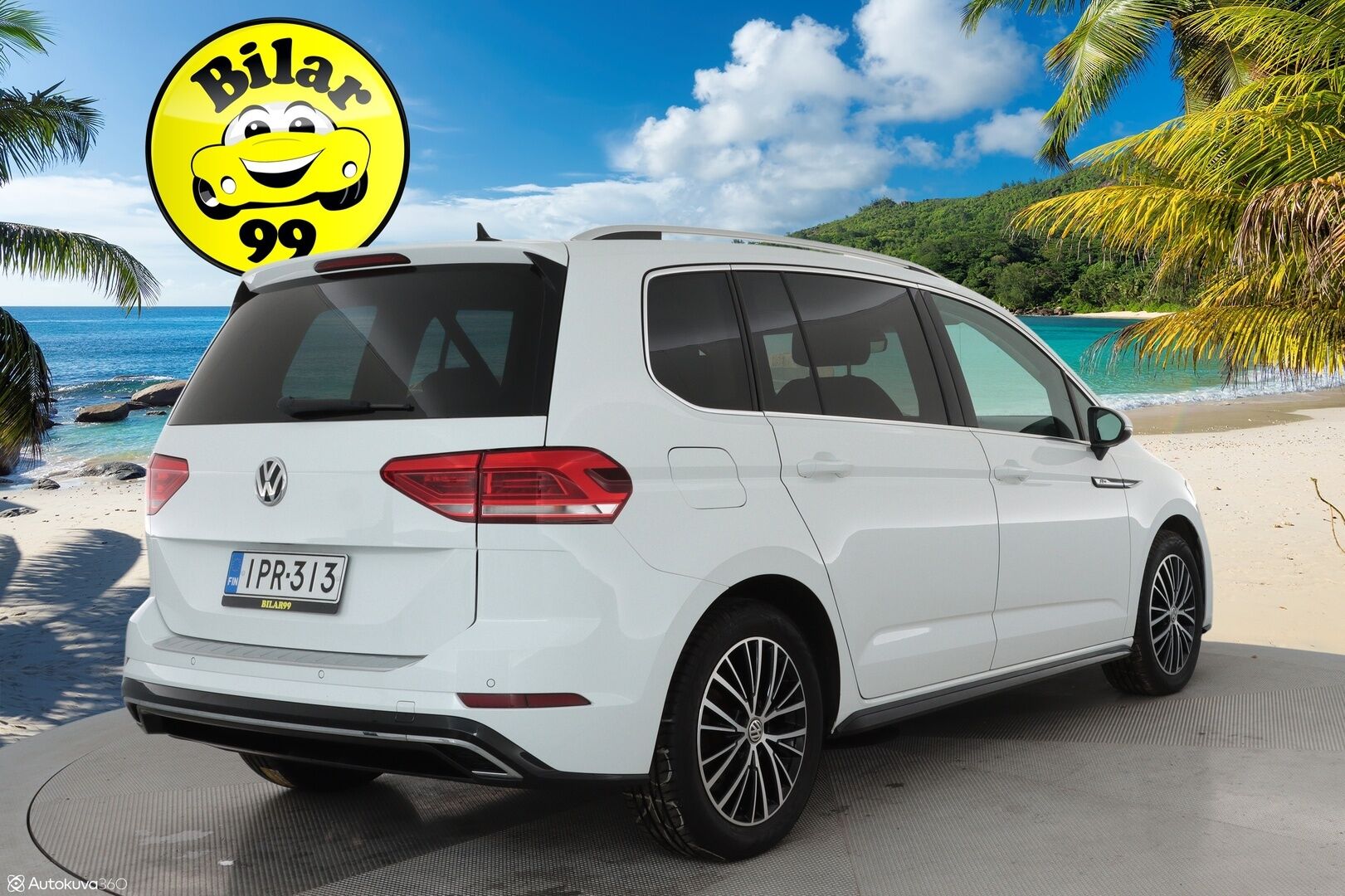 Volkswagen Touran 2020 R-Line 1,5 TSI EVO 110 kW DSG-aut. ** / Webasto / Adapt.vakkari / P.kamera / Apple&Android / Keyless - 1-Om Suomi auto 