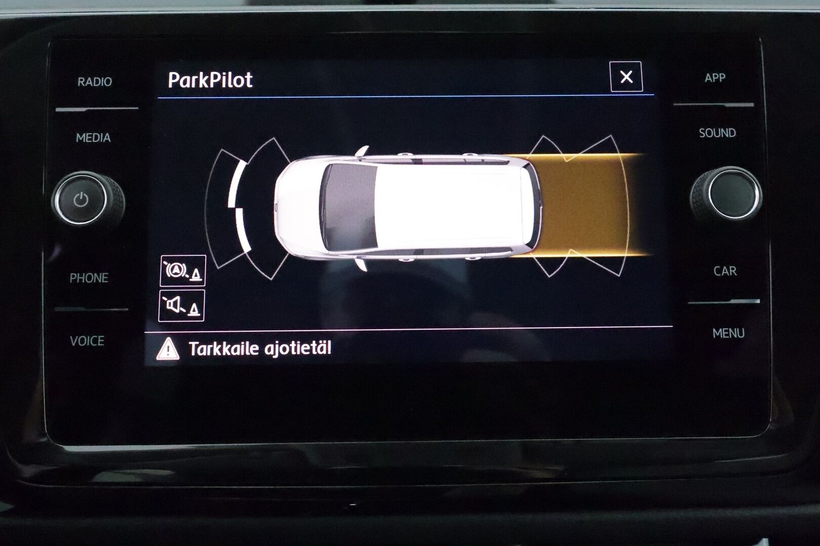 Volkswagen Touran 2020 R-Line 1,5 TSI EVO 110 kW DSG-aut. ** / Webasto / Adapt.vakkari / P.kamera / Apple&Android / Keyless - 1-Om Suomi auto 