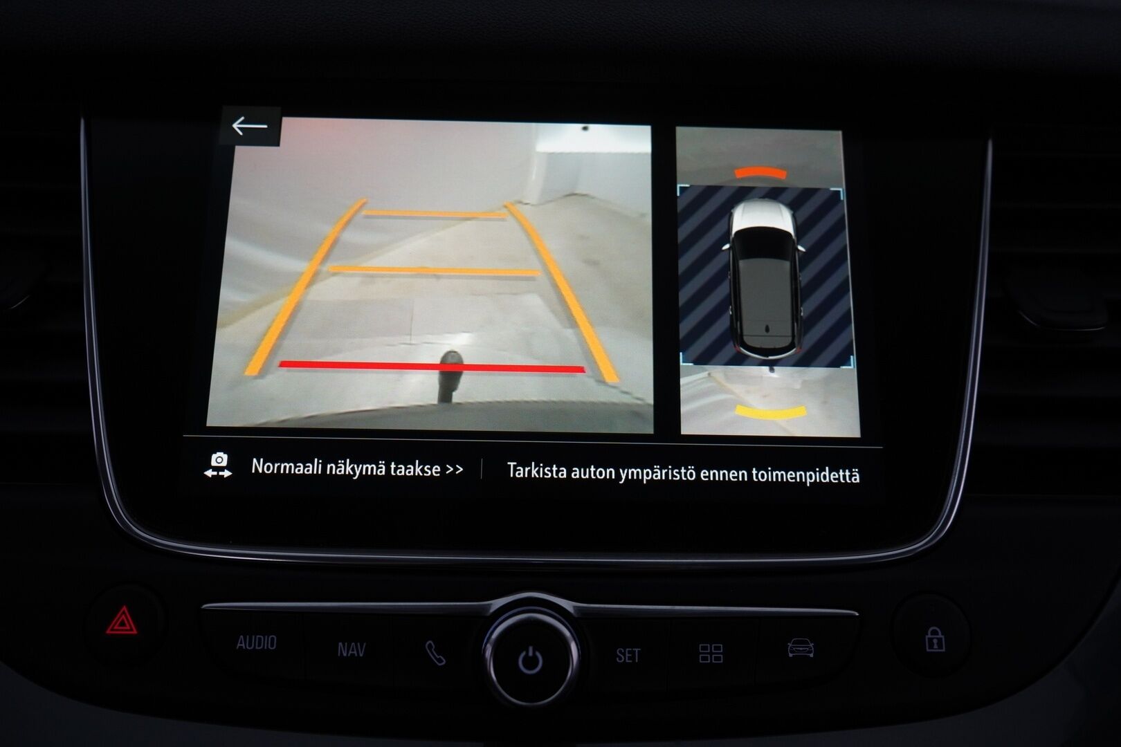 Opel Grandland X 2021 Executive 130 D Turbo A - Suomi- auto | Webasto | Koukku | Muistipenkki | Ratinlämmitin | Ilmastoidut istuimet | 360 Kamera | Nahkasisusta | Keyless | Kahdet renkaat aluvantein