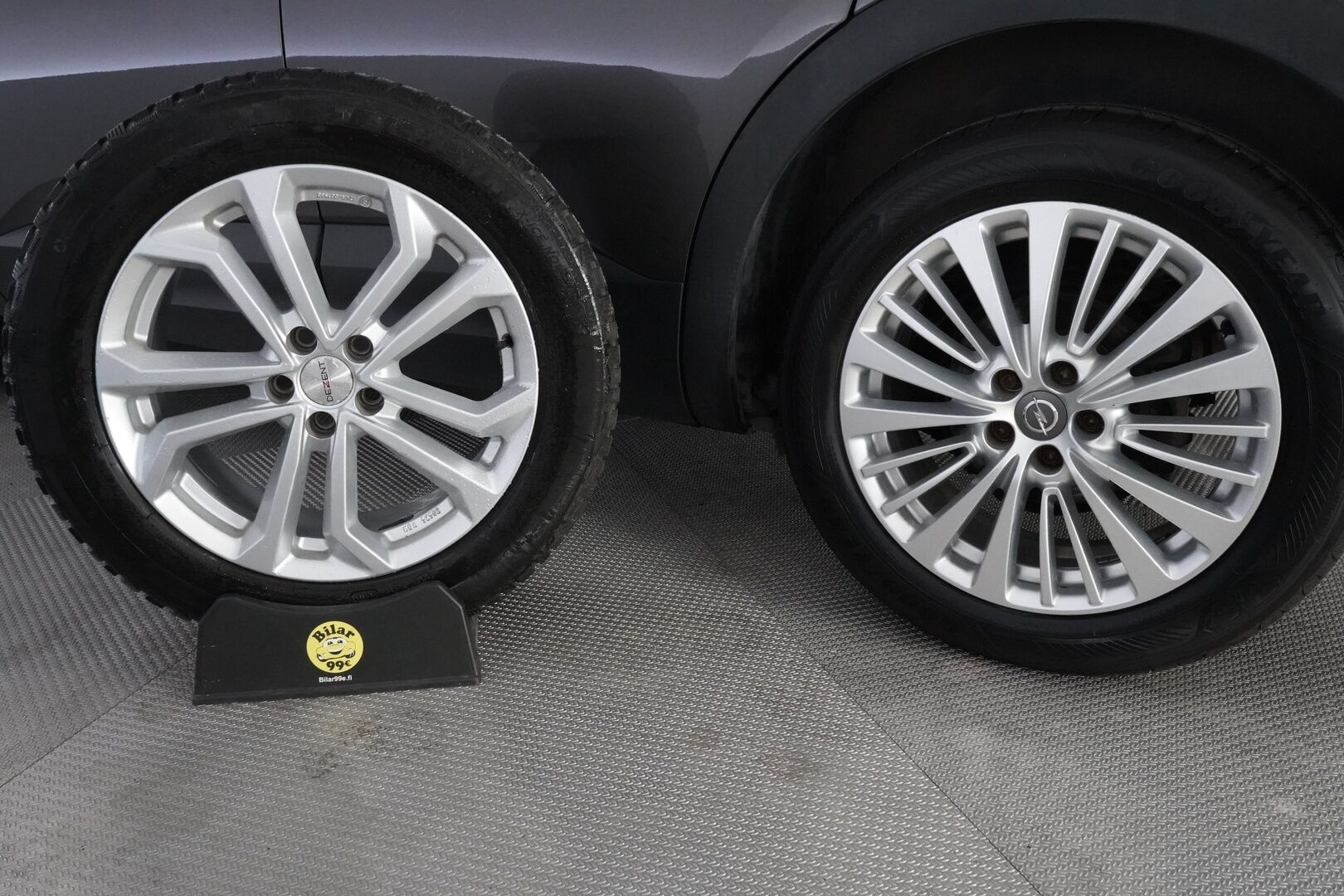 Opel Grandland X 2021 Executive 130 D Turbo A - Suomi- auto | Webasto | Koukku | Muistipenkki | Ratinlämmitin | Ilmastoidut istuimet | 360 Kamera | Nahkasisusta | Keyless | Kahdet renkaat aluvantein