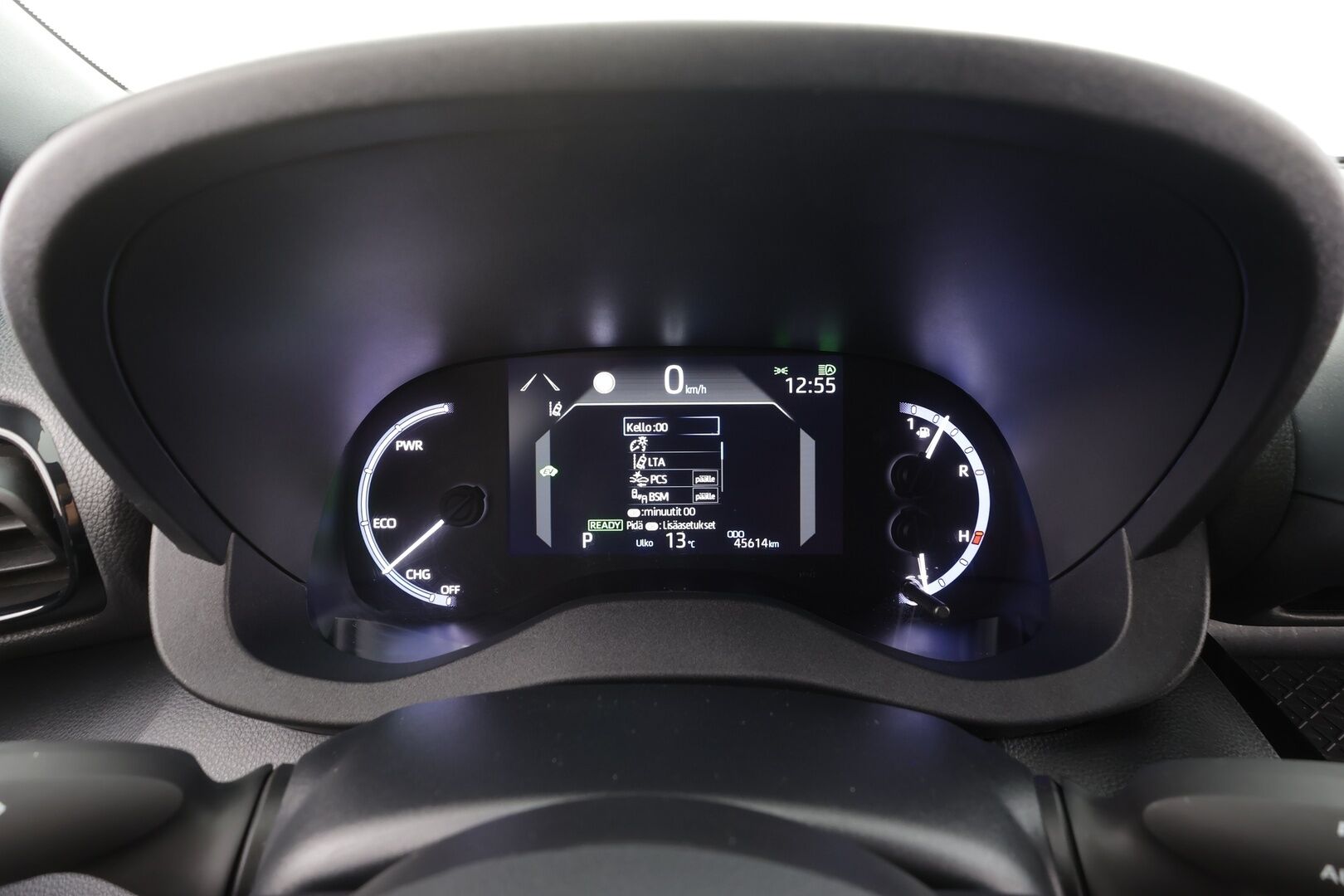 Toyota Yaris Cross 2022 1,5 Hybrid AWD-i Intense - | ACC | Lohko | P.Kamera | LED | Digimittaristo | Apple&Android | Suomi-auto | Merkkihuollettu | Kahdet Renkaat |