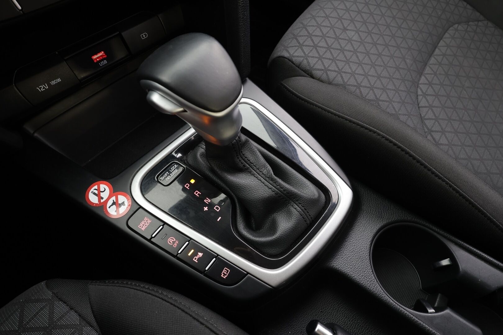 Kia Ceed 2022 1,0 T-GDI Mild-Hybrid 120hv LX SW DCT * Vakkari / Kaistavahti / P.Kamera / Lohko+Sisä / Apple&Android / ALV * - Suomi-auto / 2x Renkaat - HULLUT AVAJAISHULINAT KORKOTARJOUS 3,29 %