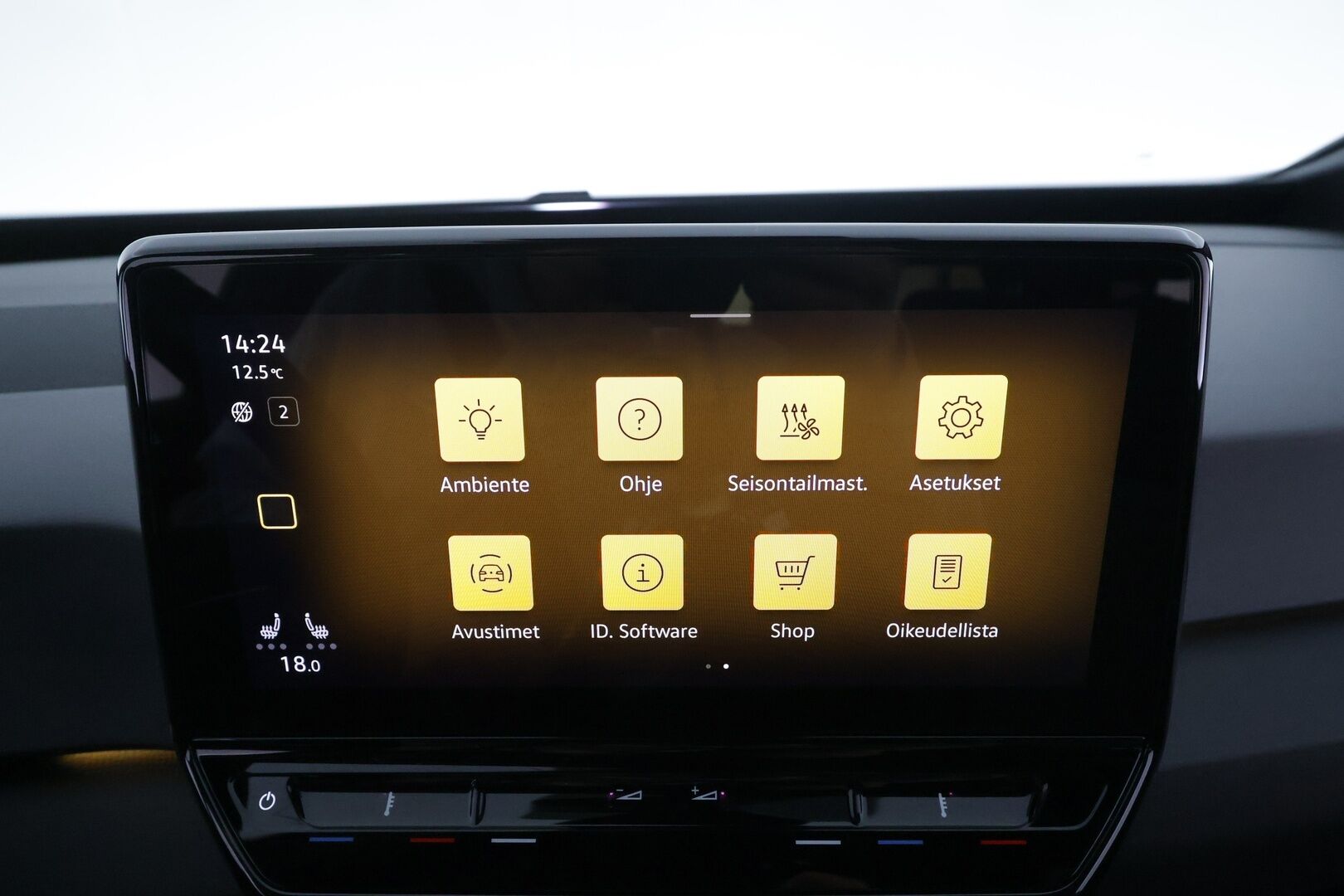 Volkswagen ID.3 2022 Pro 107 kW * ILP / ACC / Matrix / P.Tutkat / Navi / Kaistavahti * - 1-om Suomi-auto / 2x Latauskaapelit / Kahdet renkaat aluvanteilla / Merkkihuollot - HULLUT AVAJAISHULINAT KORKOTARJOUS 3,29 %