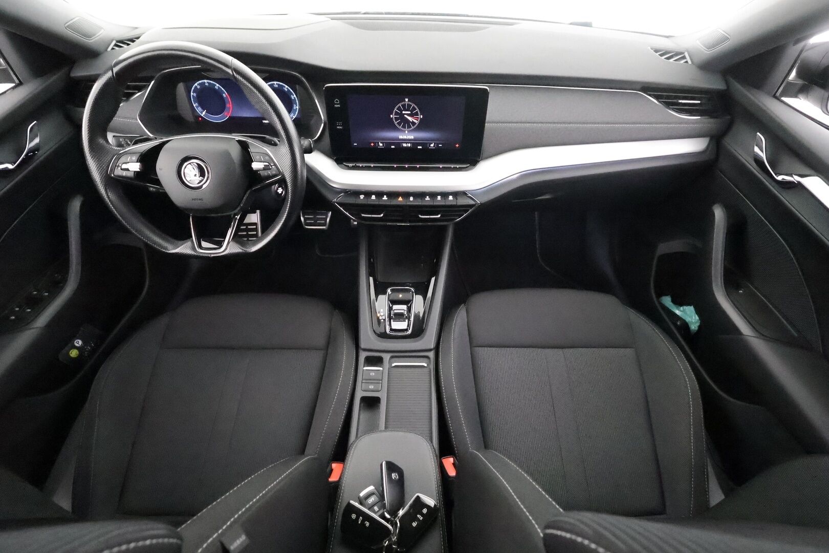 Skoda Octavia 2022 Combi 1.5 TSI Style eTEC DSG Autom. - | ACC | Webasto | Koukku | Matrix-LED | HUD | Ratinlämmitys | P.Kamera | Muistipenkki | Apple&Android | Suomi-auto | Kahdet Renkaat | merkkihuollettu |