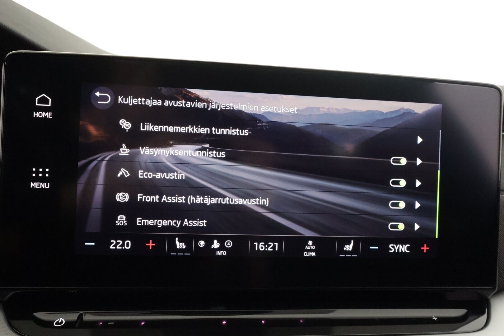 Skoda Octavia 2022 Combi 1.5 TSI Style eTEC DSG Autom. - | ACC | Webasto | Koukku | Matrix-LED | HUD | Ratinlämmitys | P.Kamera | Muistipenkki | Apple&Android | Suomi-auto | Kahdet Renkaat | merkkihuollettu |