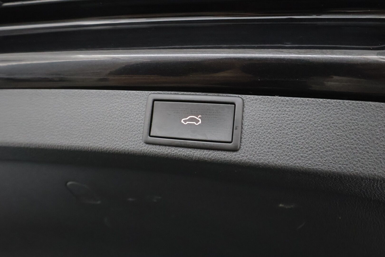 Skoda Octavia 2022 Combi 1.5 TSI Style eTEC DSG Autom. - | ACC | Webasto | Koukku | Matrix-LED | HUD | Ratinlämmitys | P.Kamera | Muistipenkki | Apple&Android | Suomi-auto | Kahdet Renkaat | merkkihuollettu |