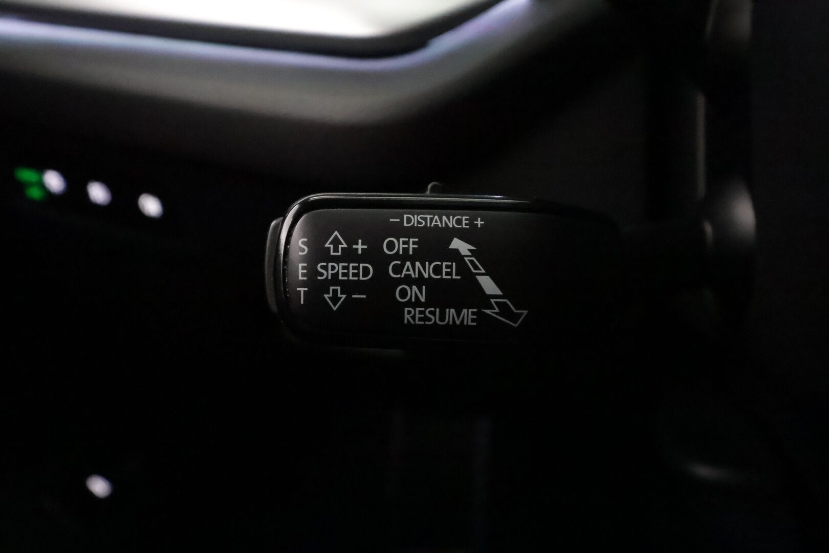 Skoda Octavia 2022 Combi 1.5 TSI Style eTEC DSG Autom. - | ACC | Webasto | Koukku | Matrix-LED | HUD | Ratinlämmitys | P.Kamera | Muistipenkki | Apple&Android | Suomi-auto | Kahdet Renkaat | merkkihuollettu |
