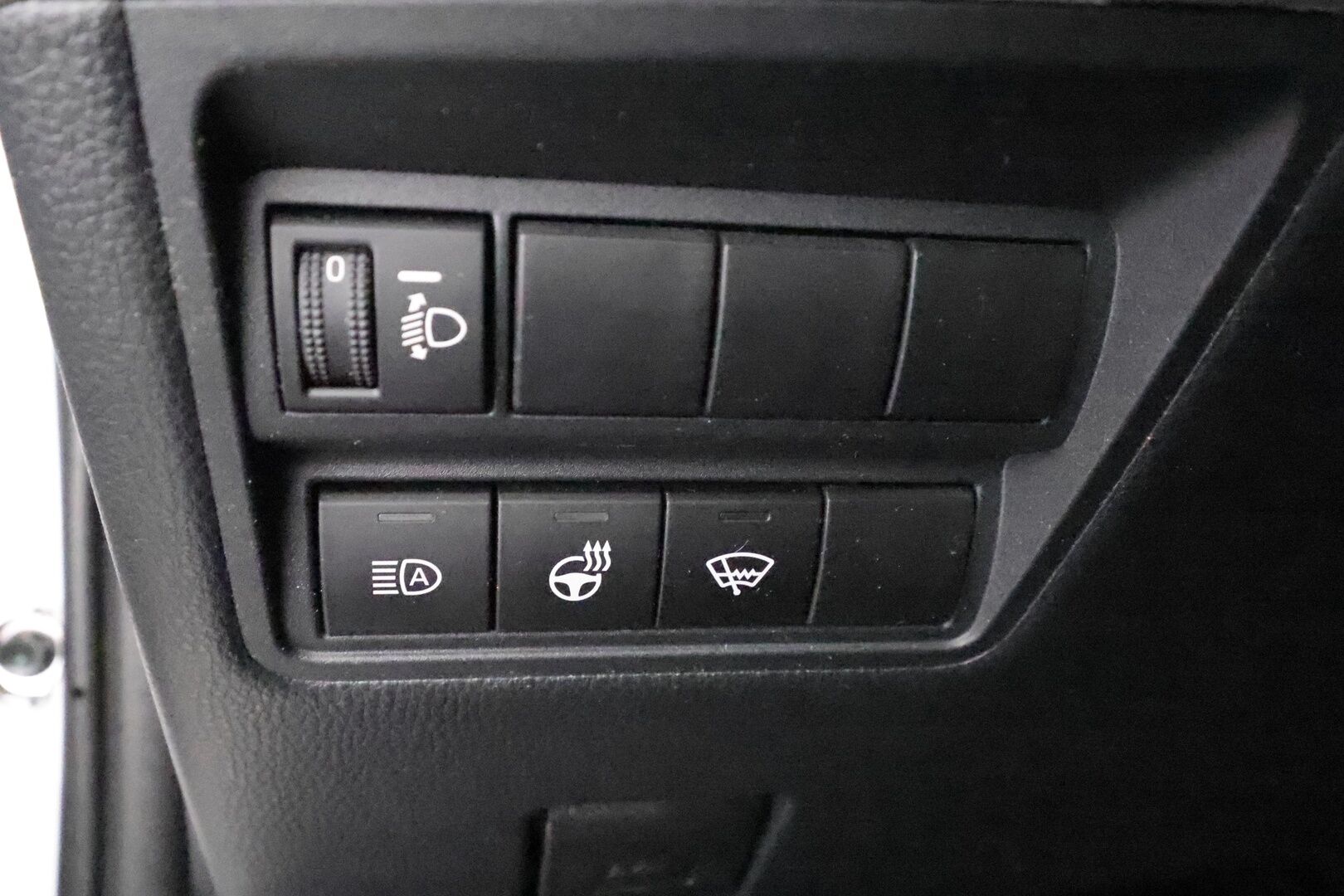 Toyota Yaris Cross 2022 1,5 Hybrid Active - | ACC | LED | P.Kamera | Lohkolämmitin | Kaistavahti | Keyless | 1-om Suomi-auto | Kahdet renkaat | Merkkihuollot |